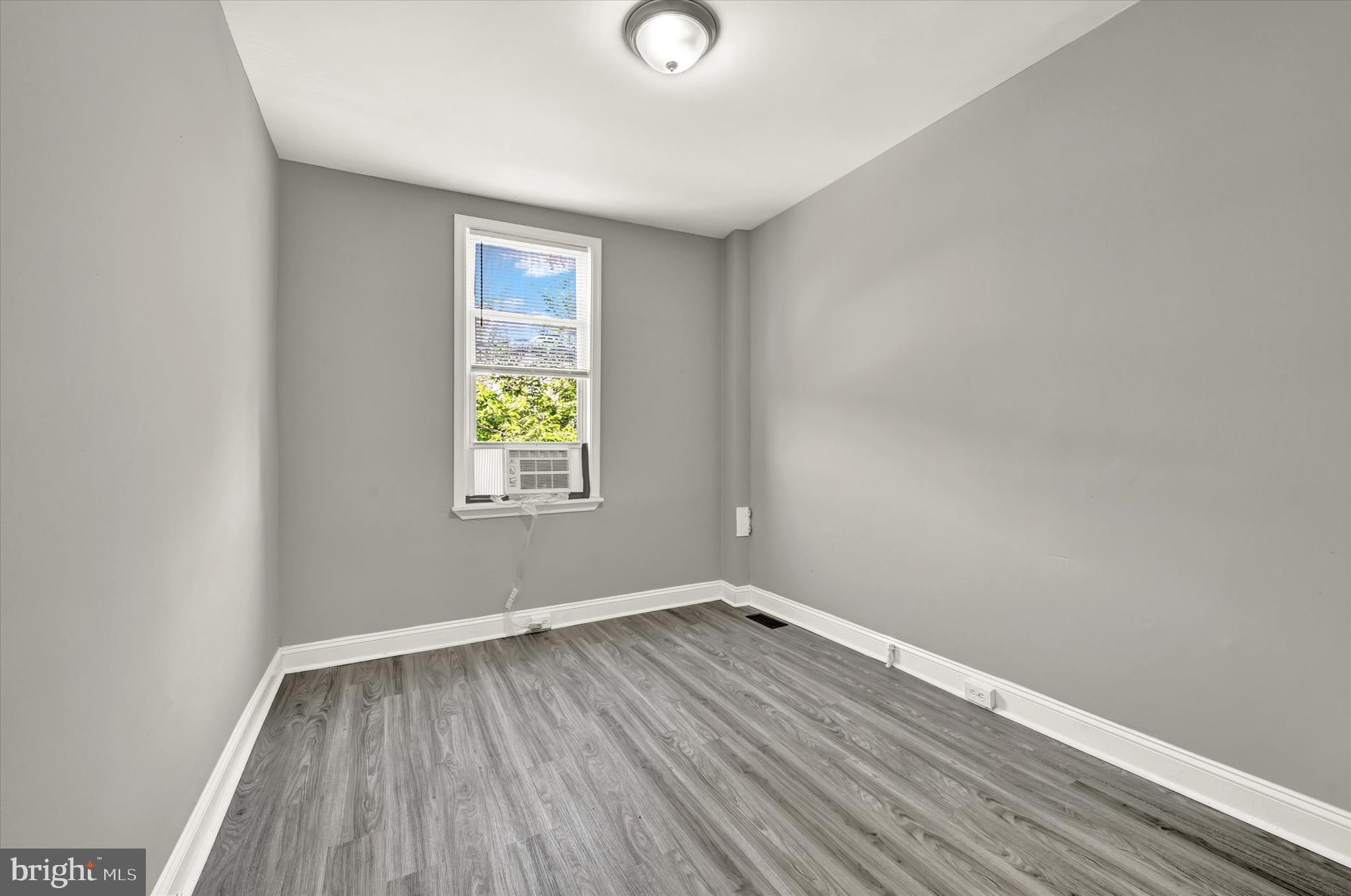 GWYNN FALLS - Residential