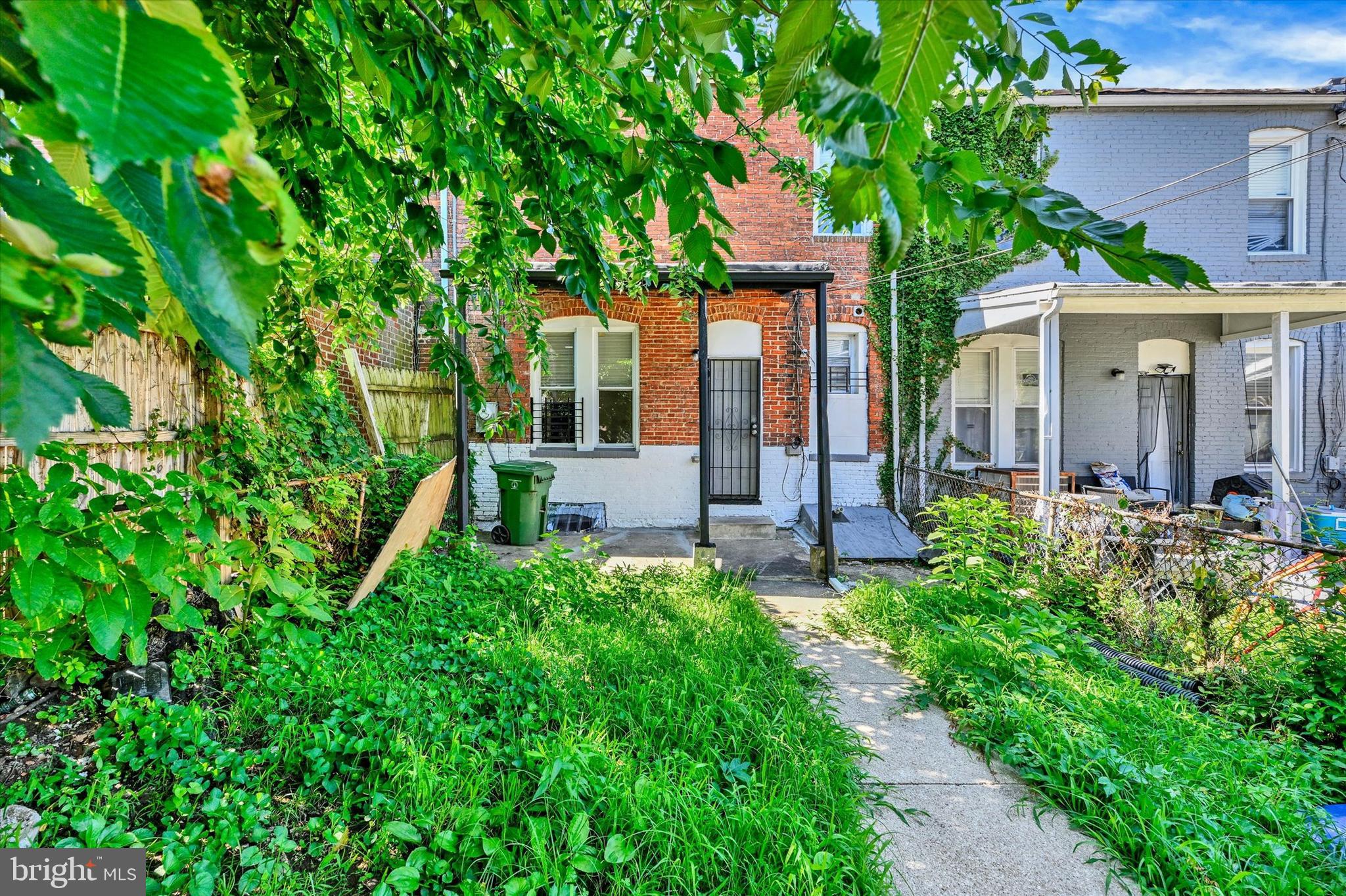 GWYNN FALLS - Residential