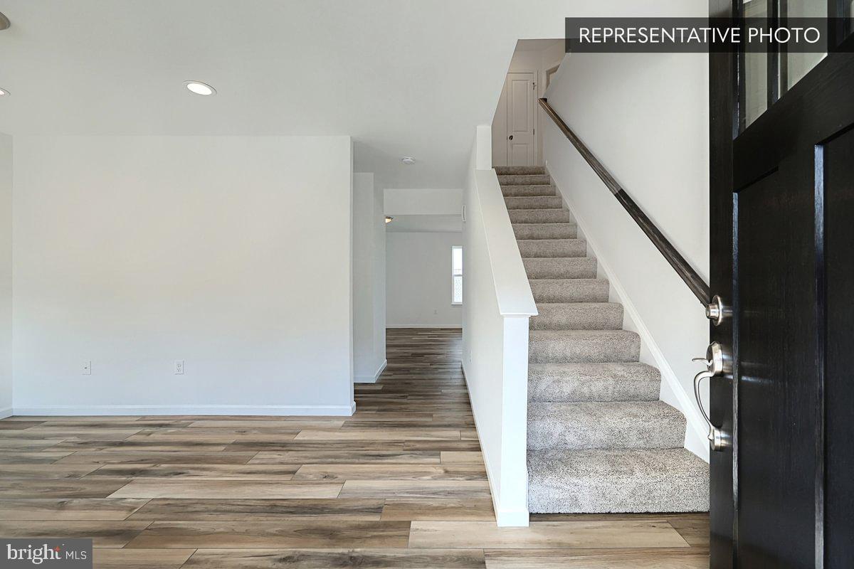 HILLS AT VALLEY VIEW - Residential