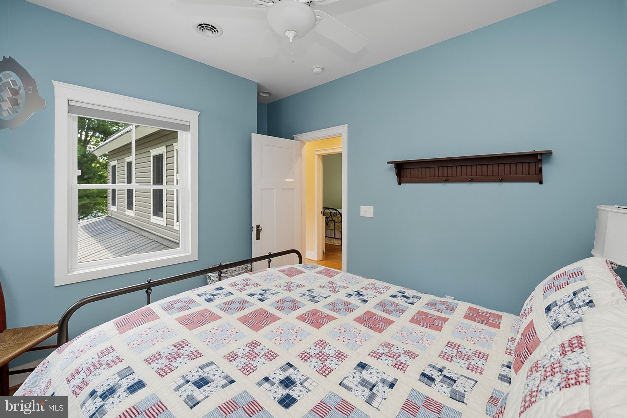 THOUSAND ACRES - Residential