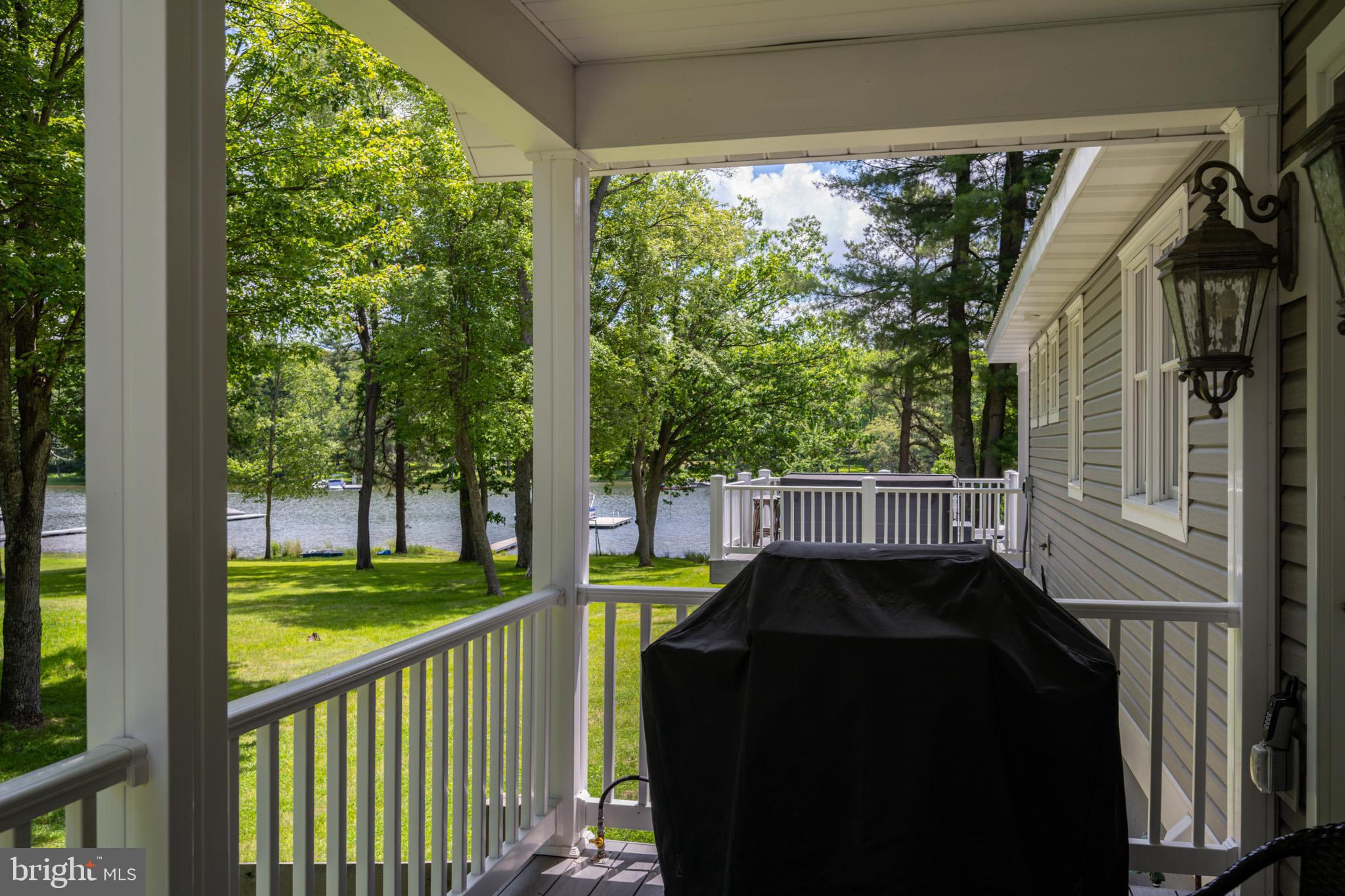THOUSAND ACRES - Residential