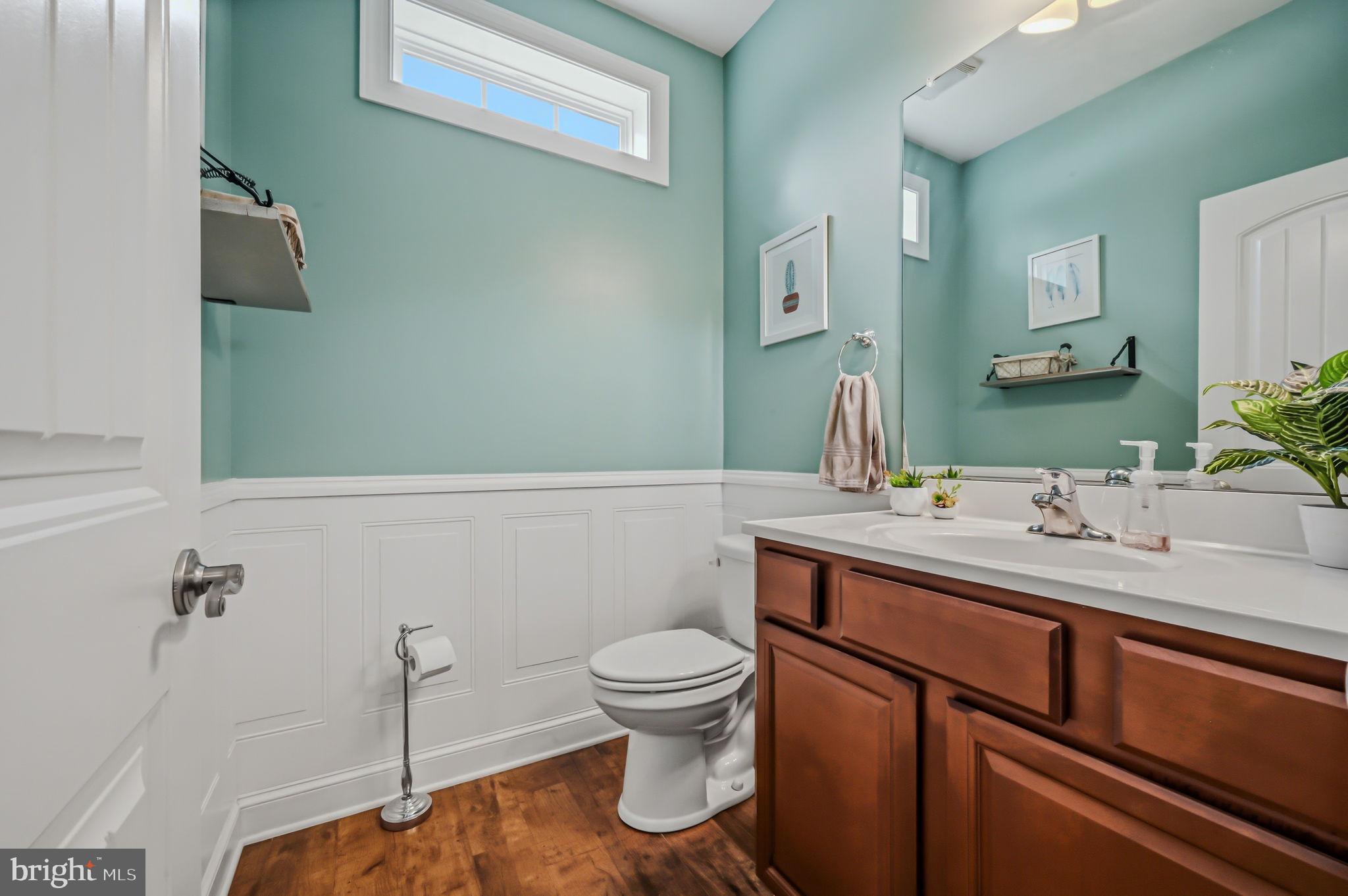 LONGWOOD LAKES - Residential
