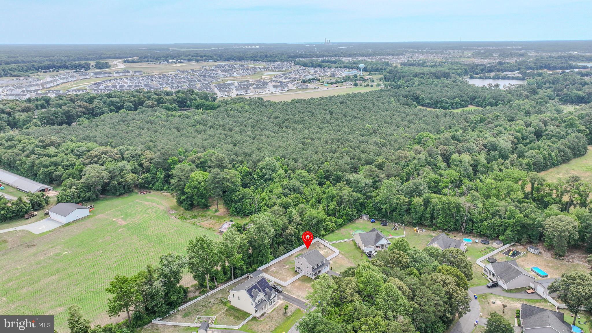 LONGWOOD LAKES - Residential