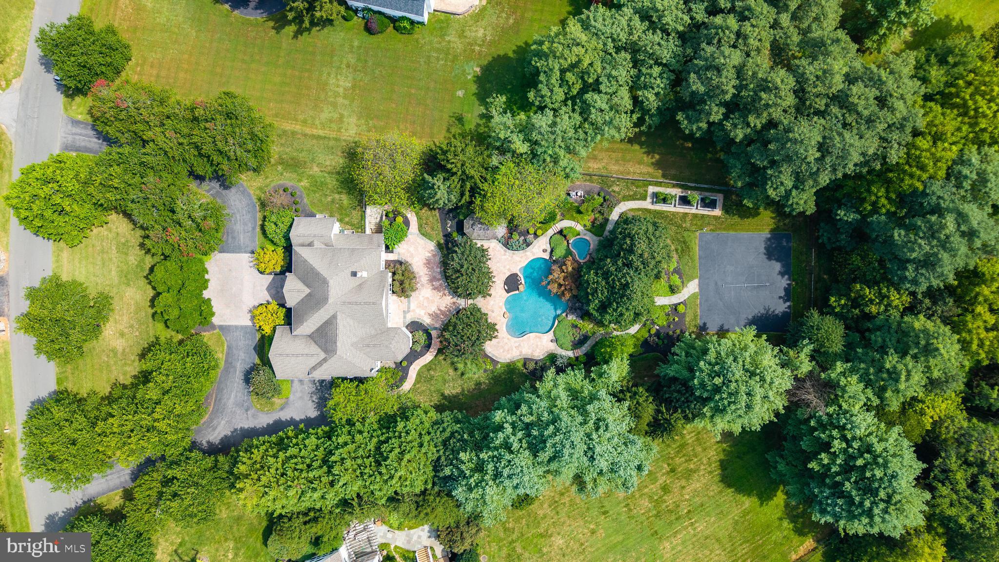 FOX VALLEY - Residential