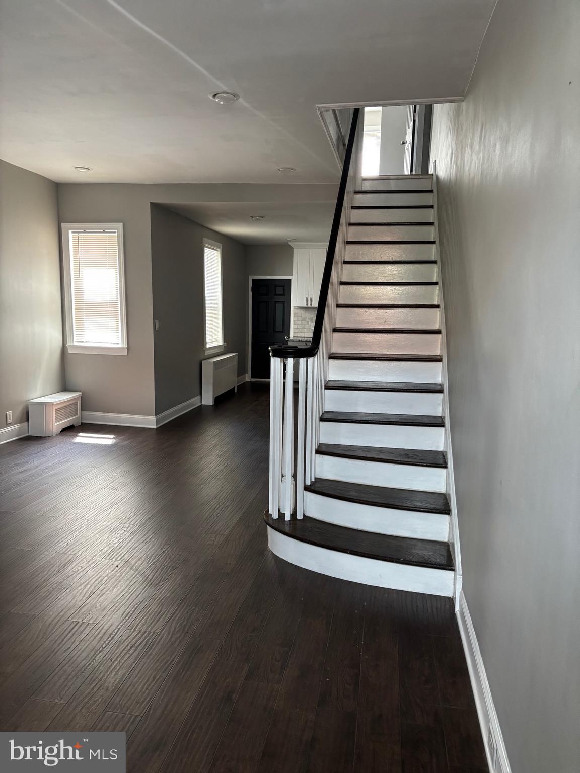 PORT RICHMOND - Residential