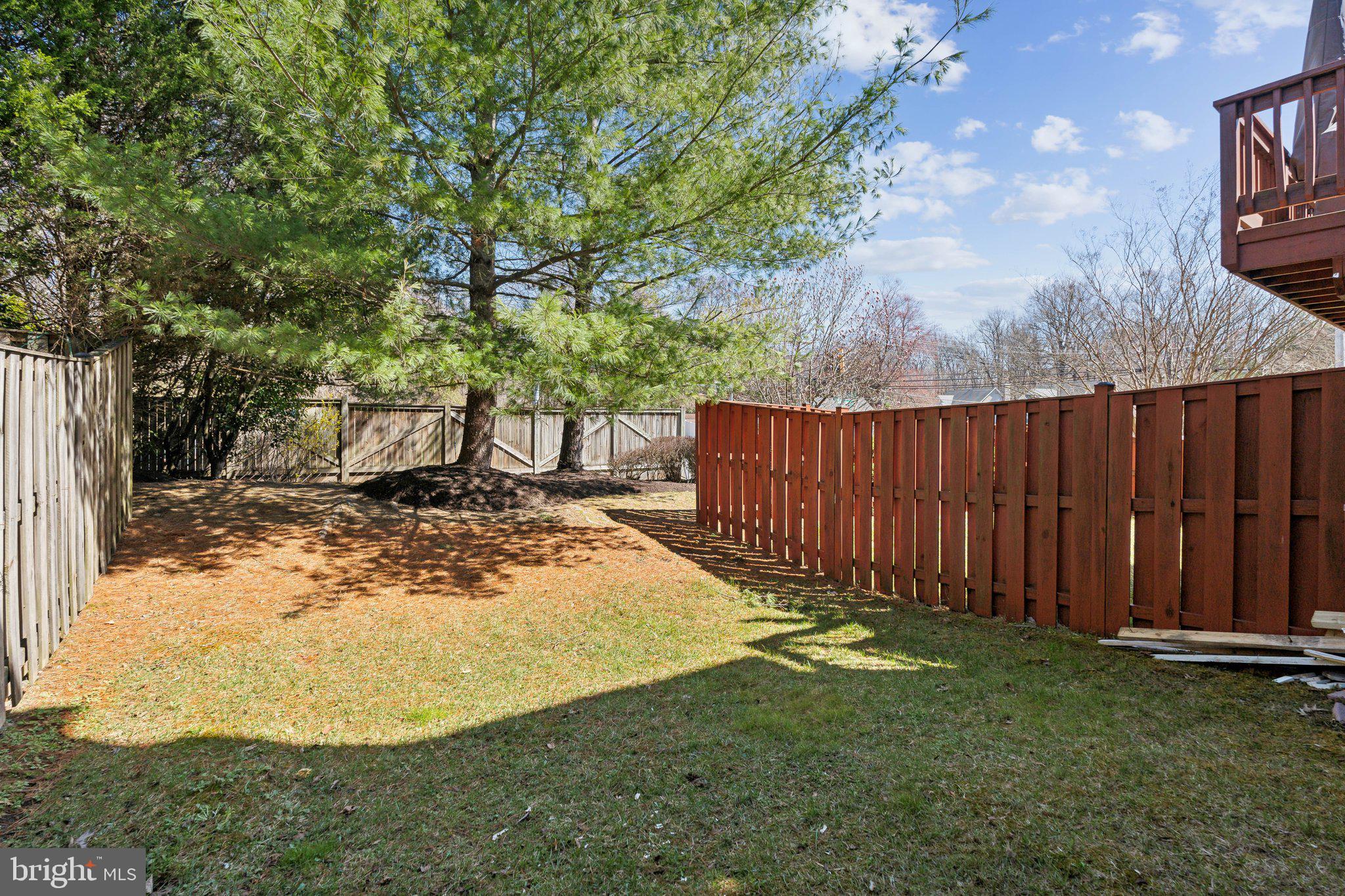 CROFTON MANOR - Residential