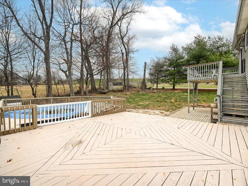 WINDSOR TWP - Residential