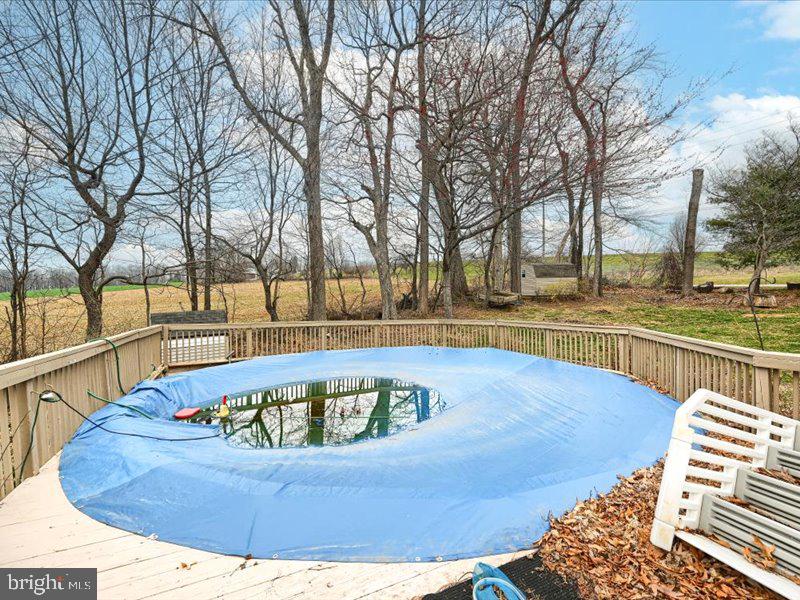 WINDSOR TWP - Residential