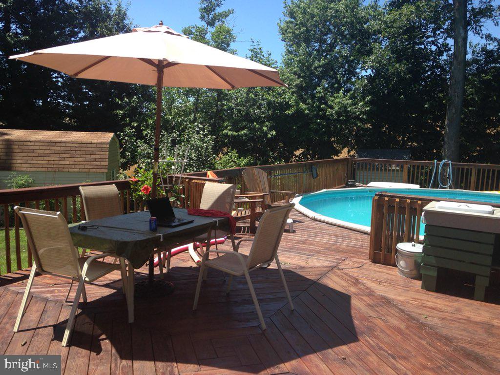 WINDSOR TWP - Residential