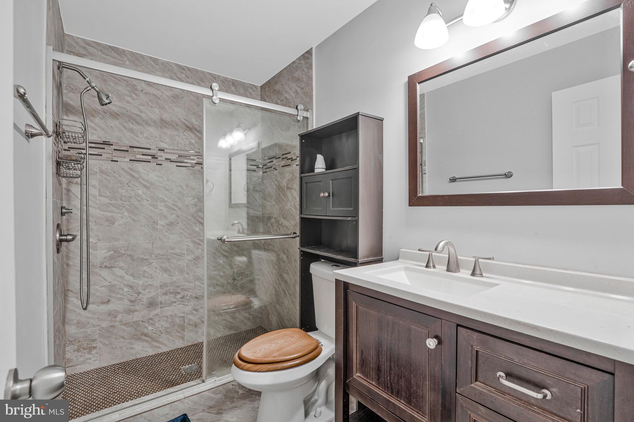 FOX CHASE/EXETER - Residential