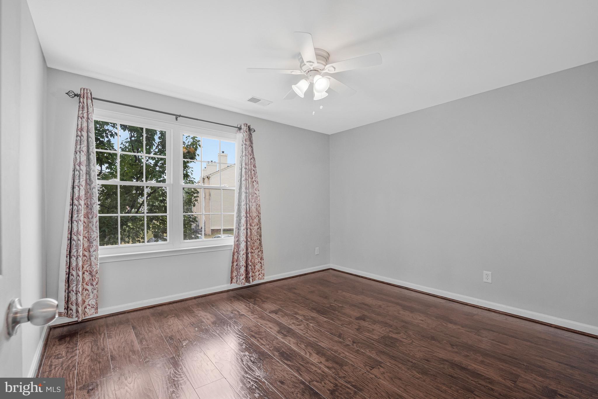 FOX CHASE/EXETER - Residential