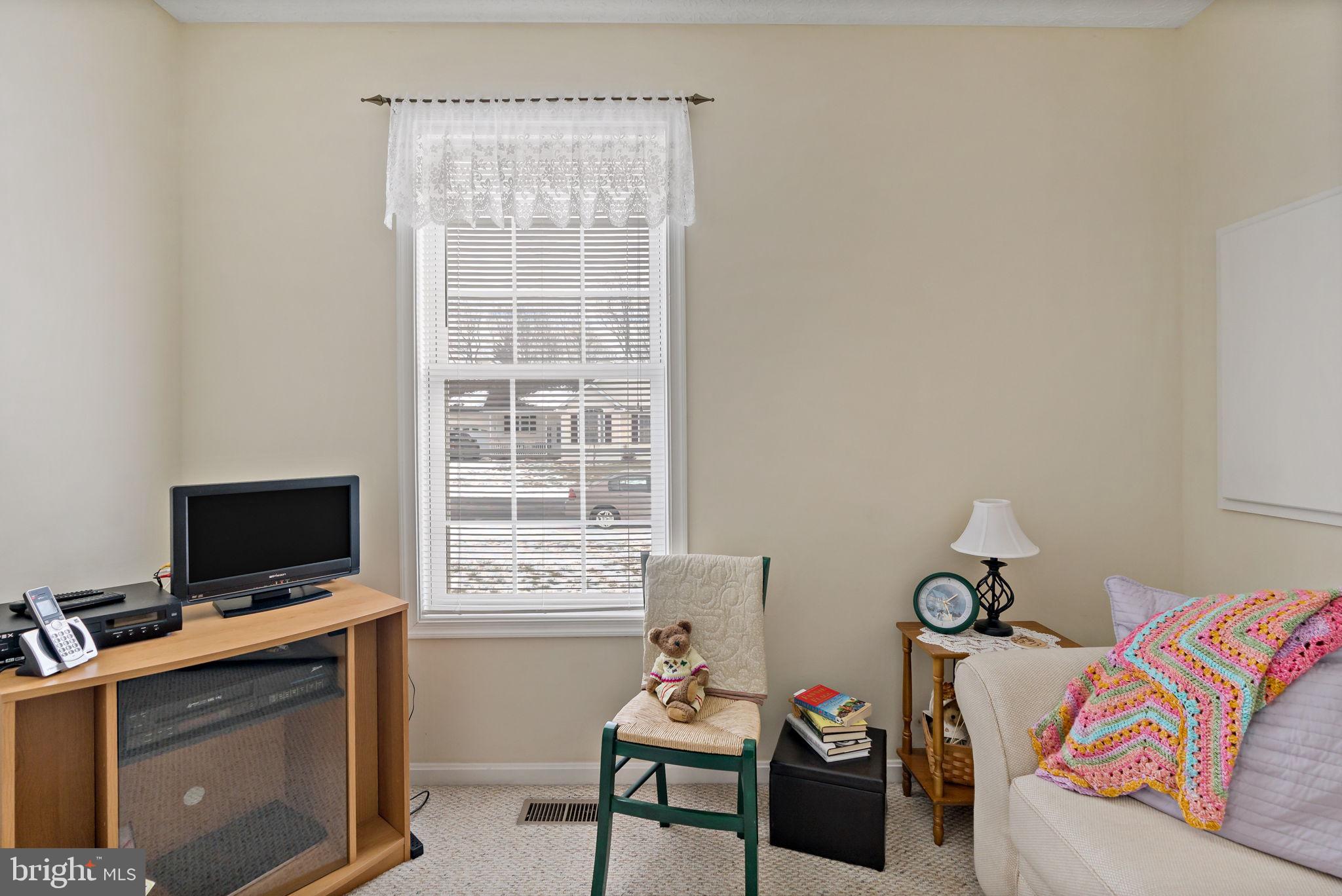 LAUREL RIDGE - Residential