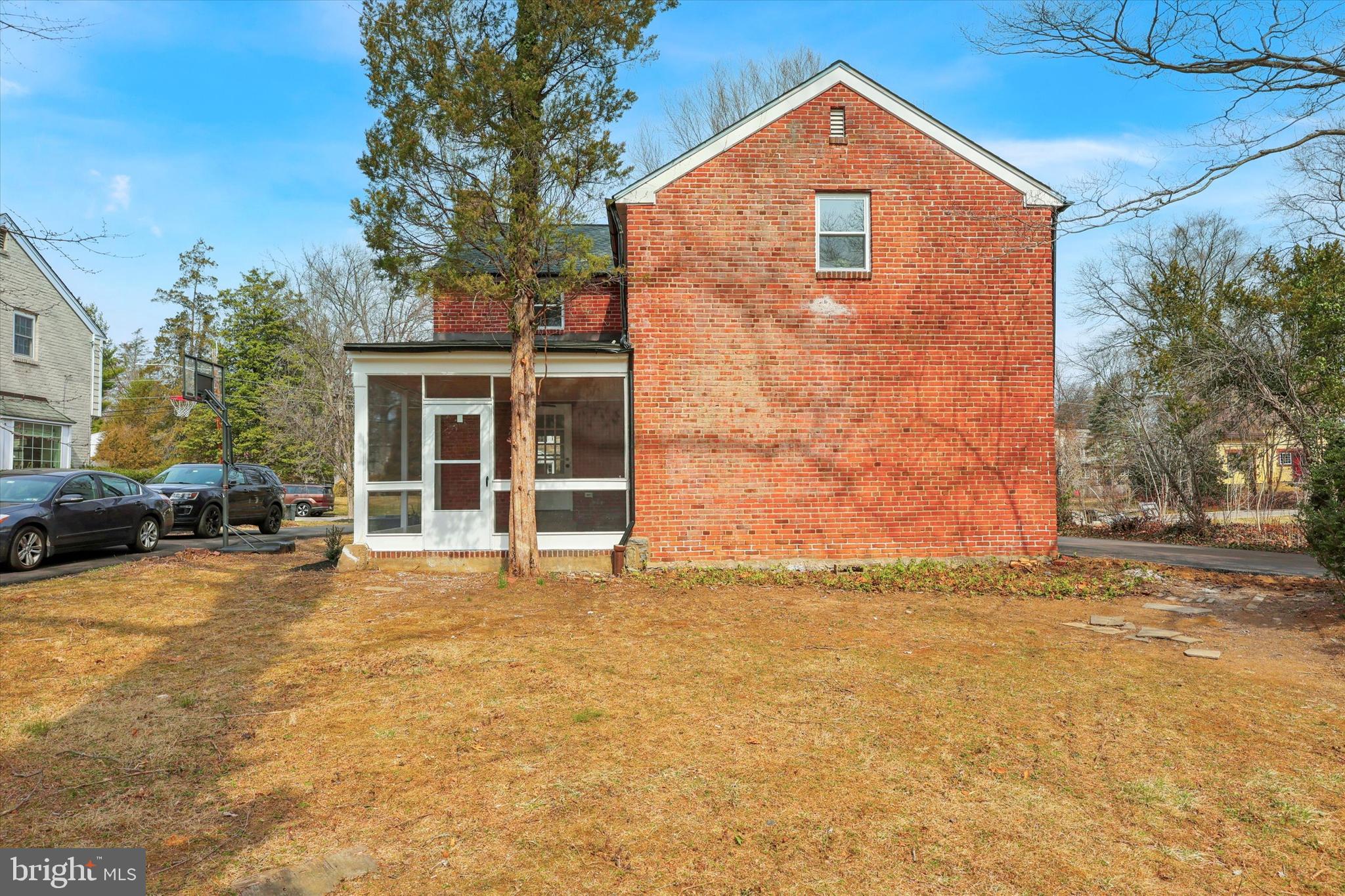 WYNNEWOOD - Residential