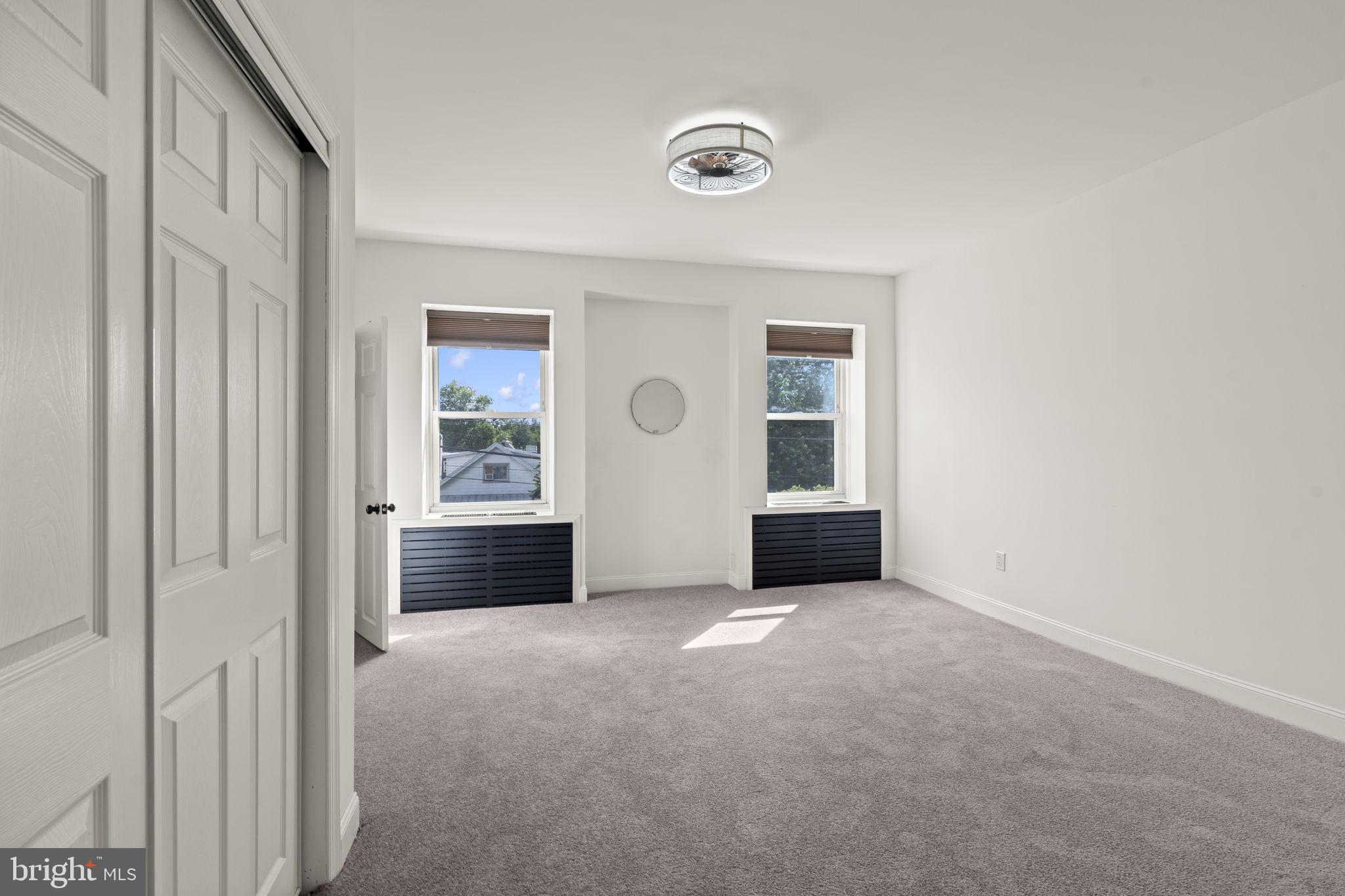 NORTHWOOD - Residential