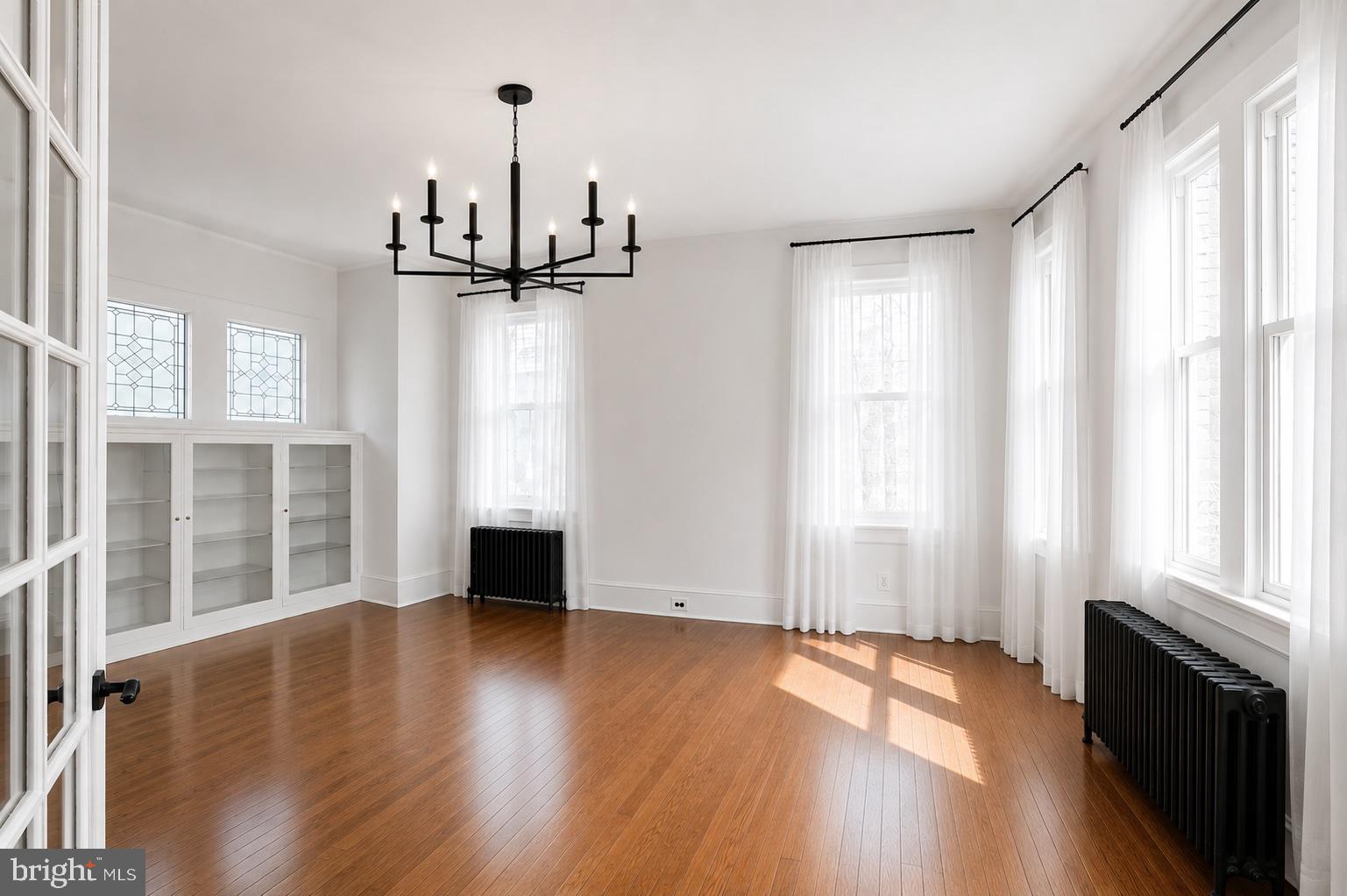 NORTHWOOD - Residential