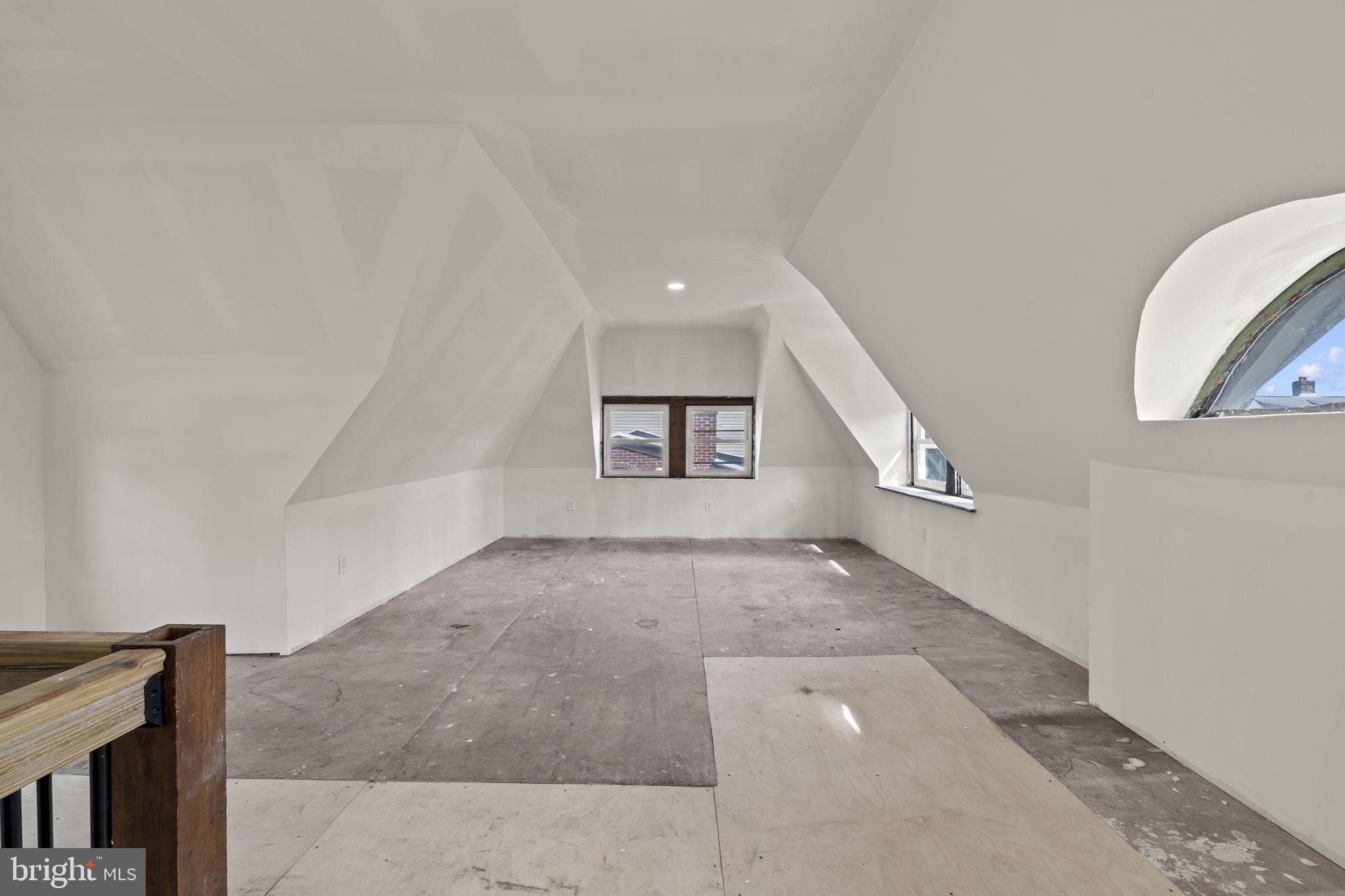 NORTHWOOD - Residential