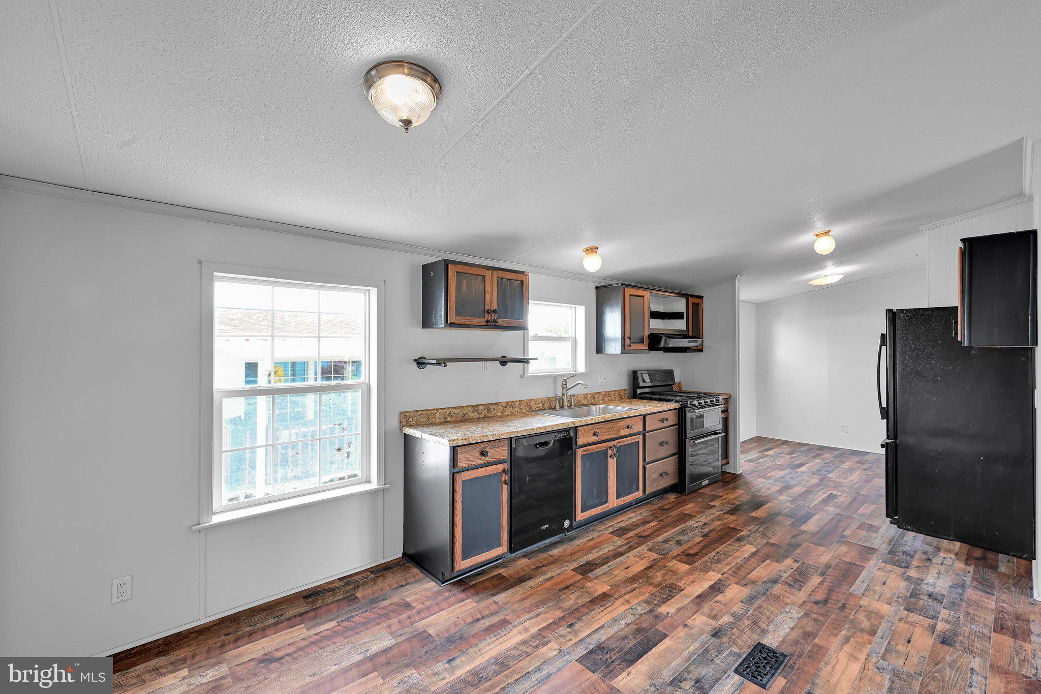 PHEASANT RIDGE MHP - Residential