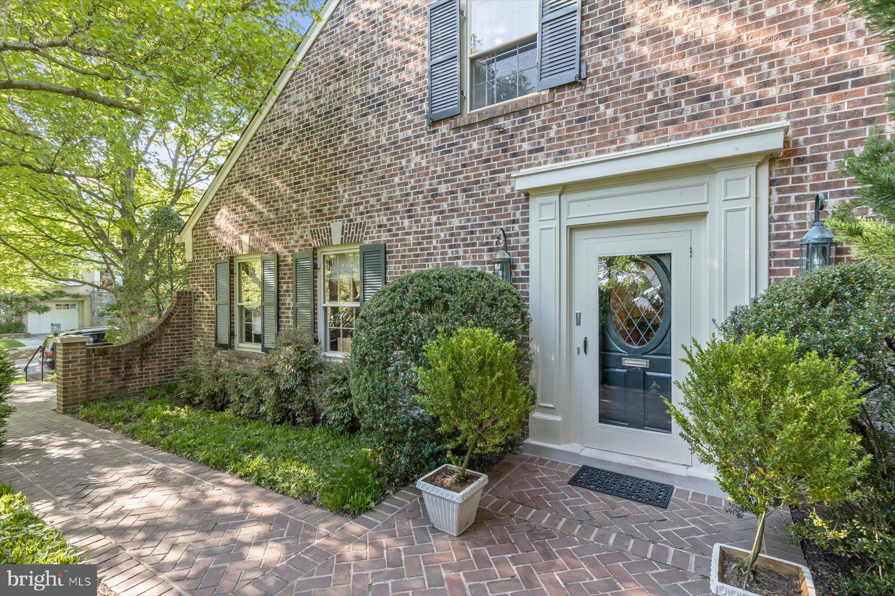 WESTMORELAND HILLS - Residential