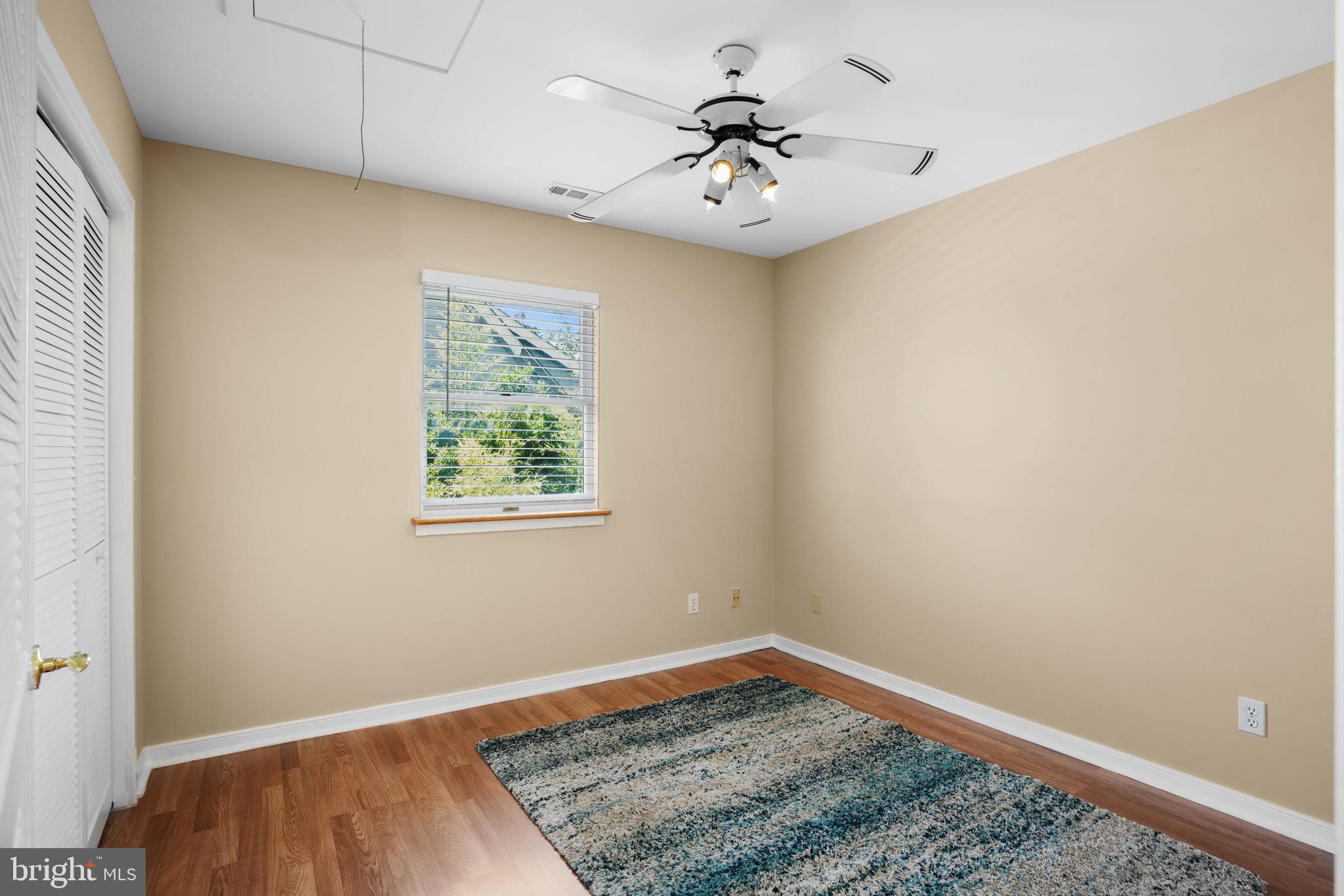 FELICITY COVE - Residential Lease