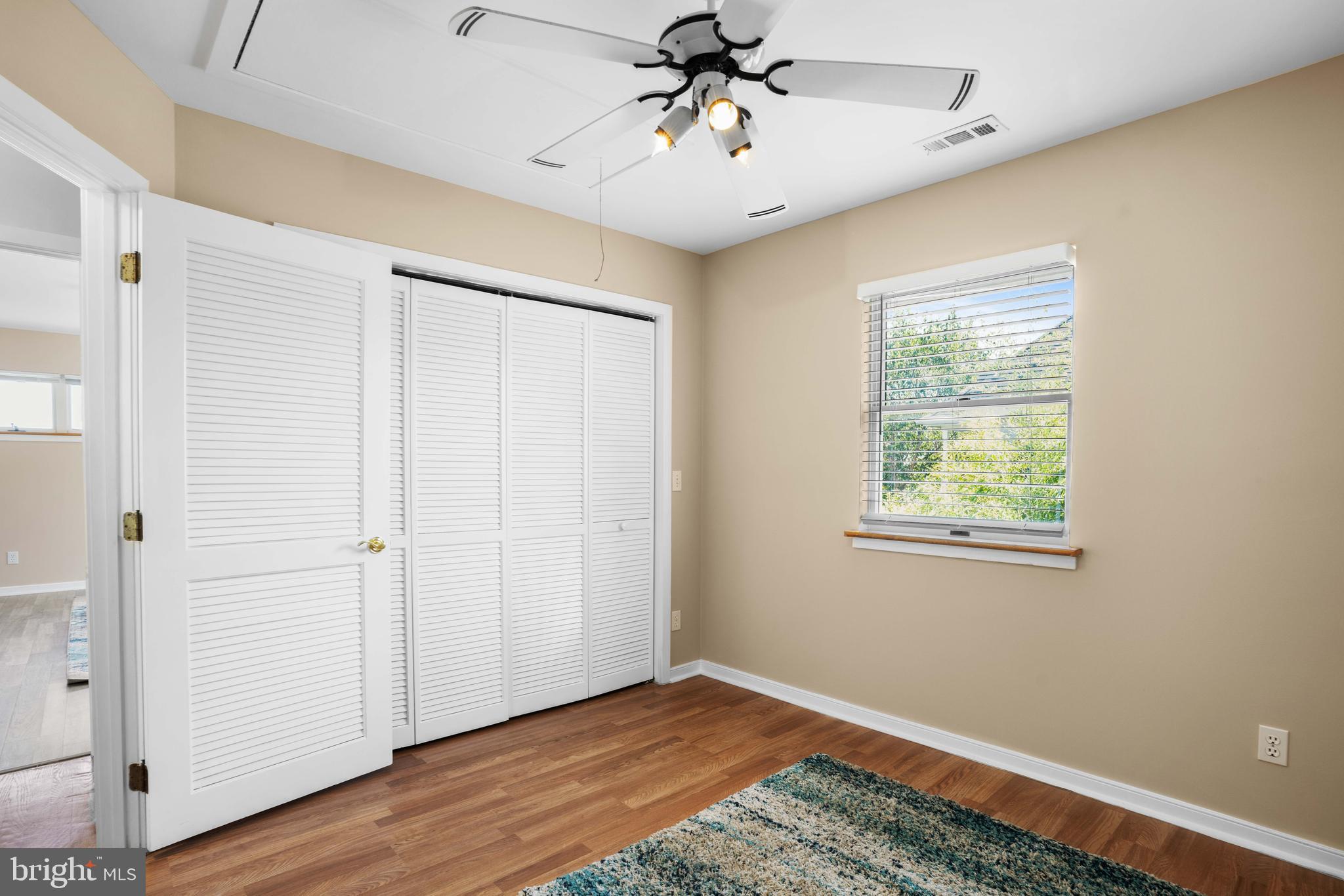 FELICITY COVE - Residential Lease