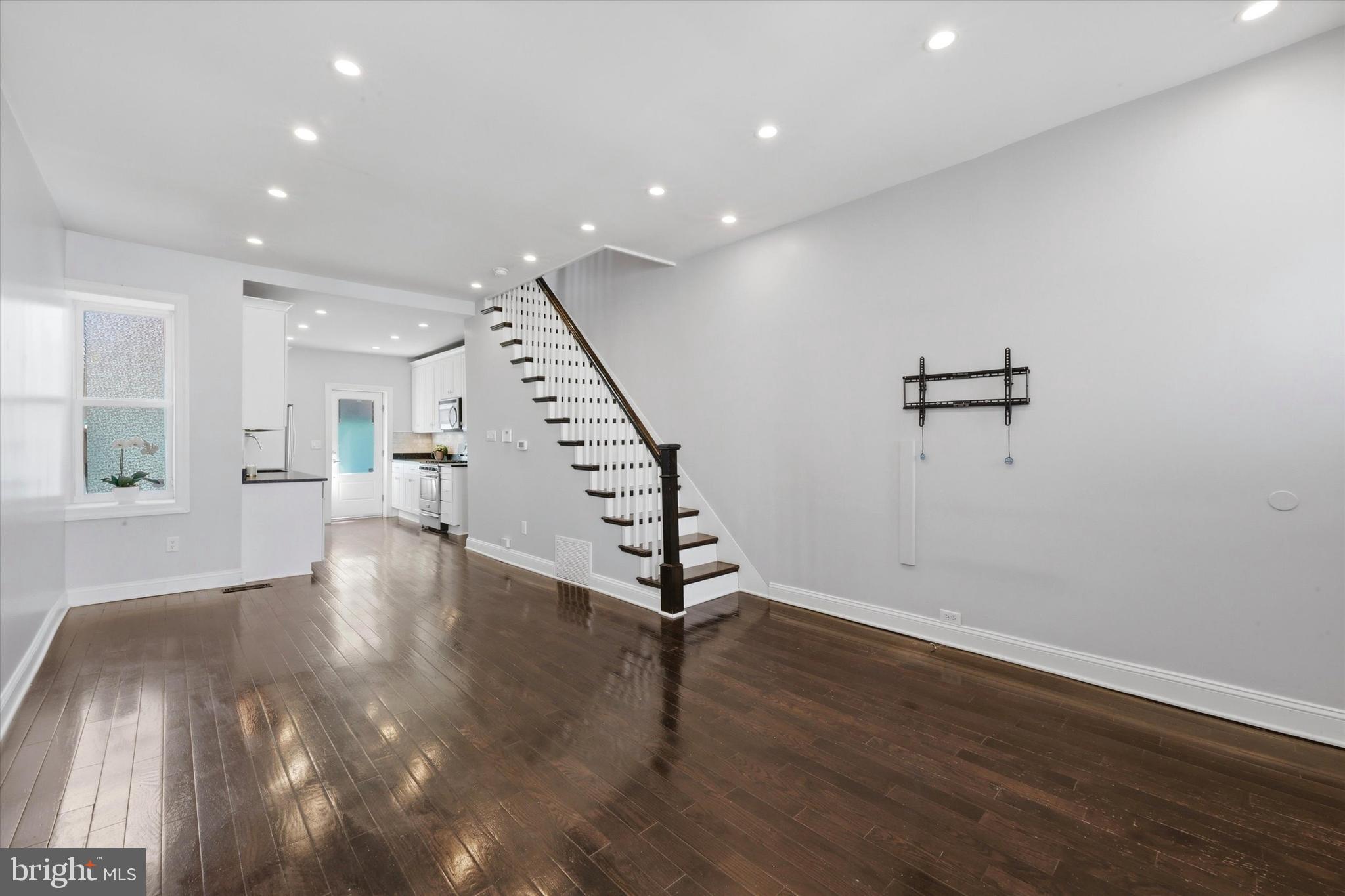 PHILADELPHIA (SOUTH) - Residential