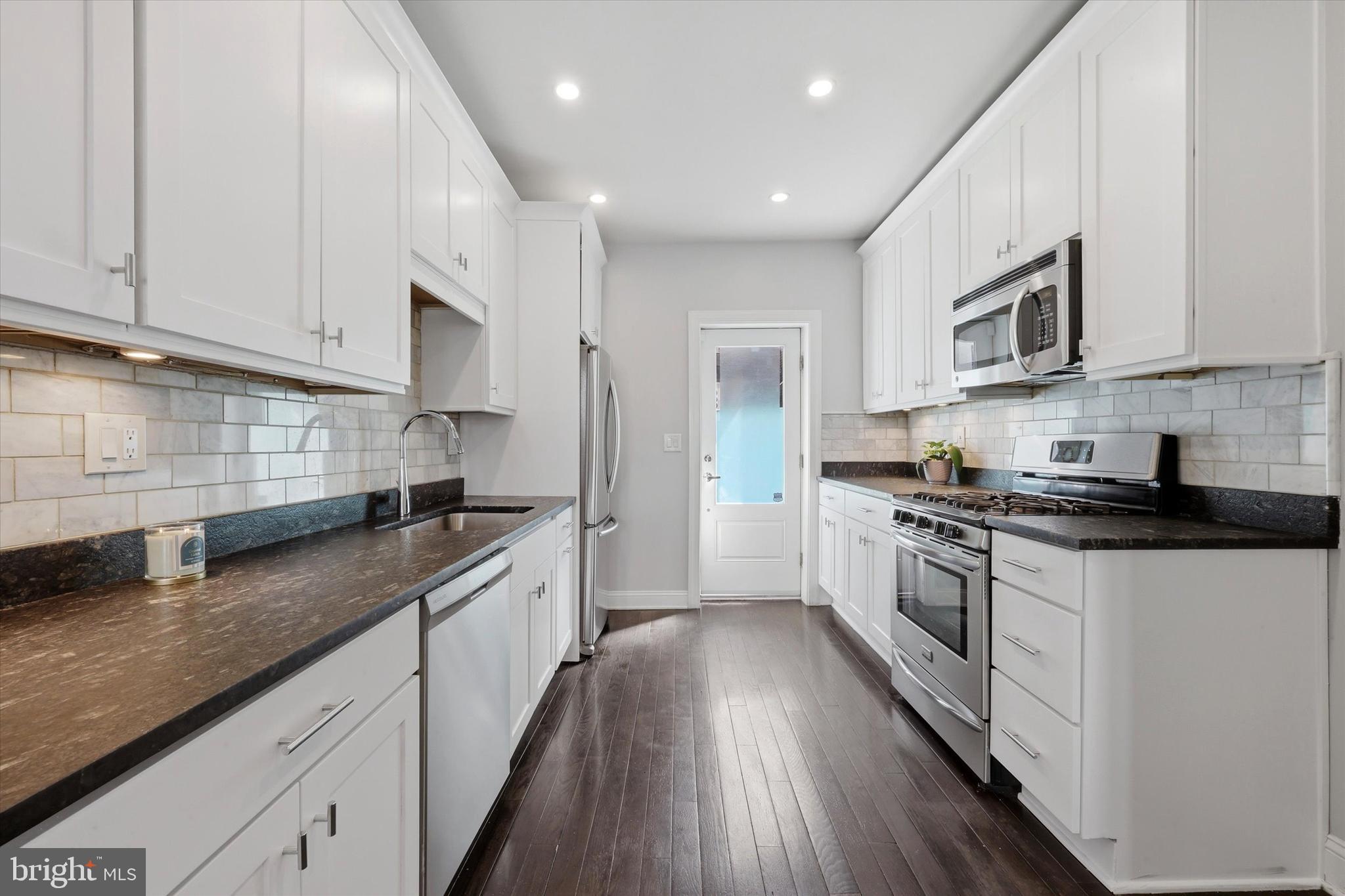 PHILADELPHIA (SOUTH) - Residential
