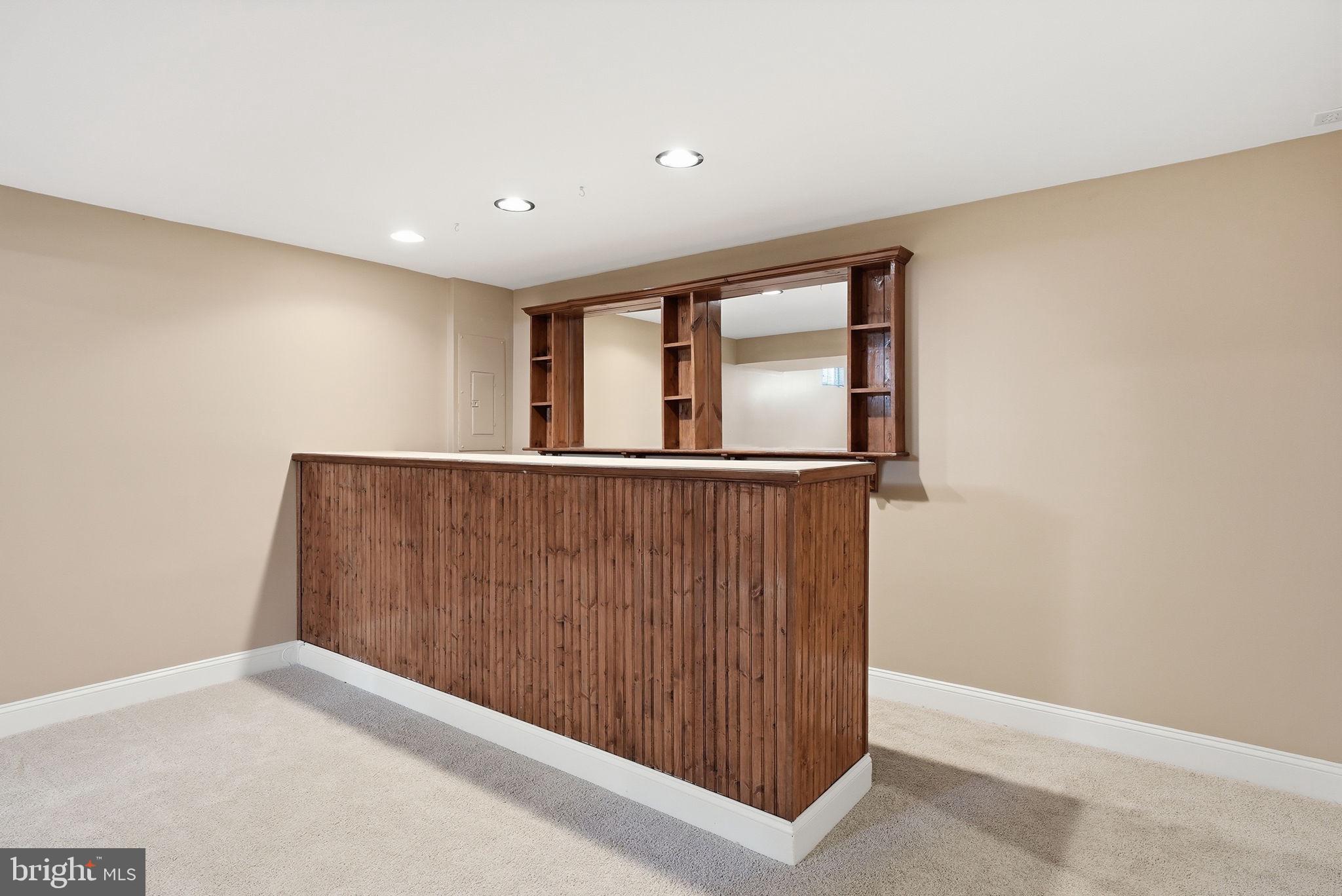 SOMERSET SUB - Residential