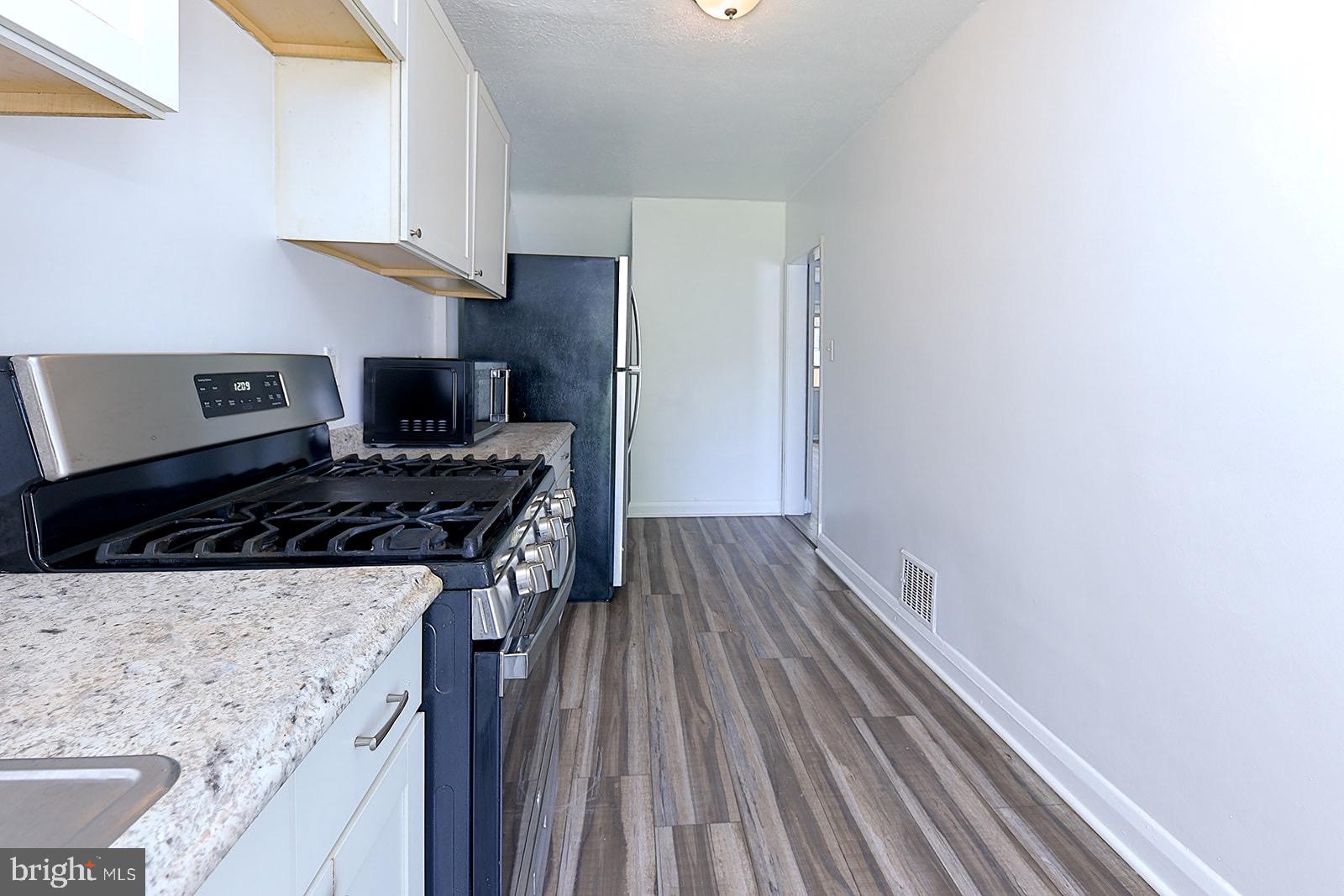 DUNDALK - Residential Lease