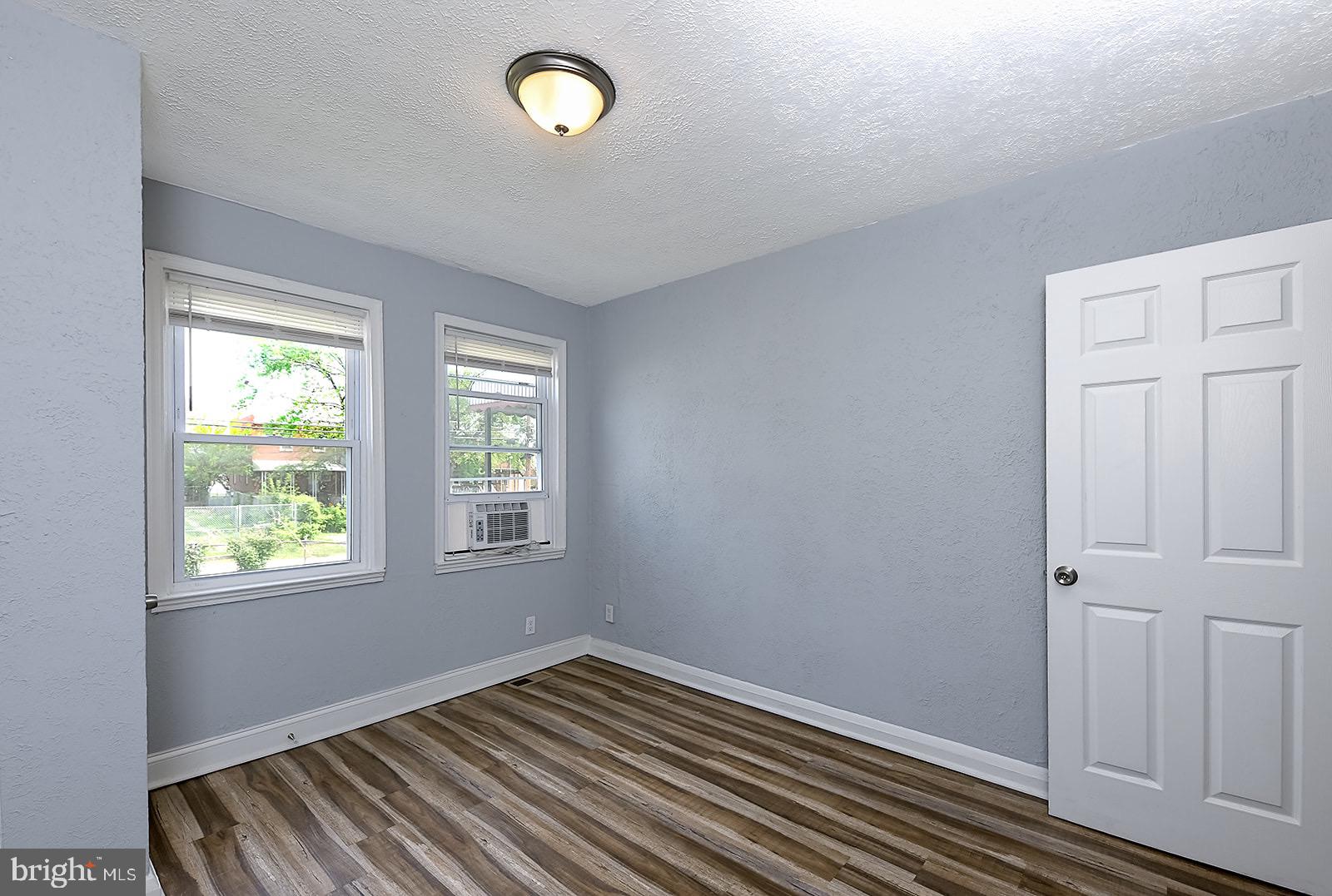 DUNDALK - Residential Lease