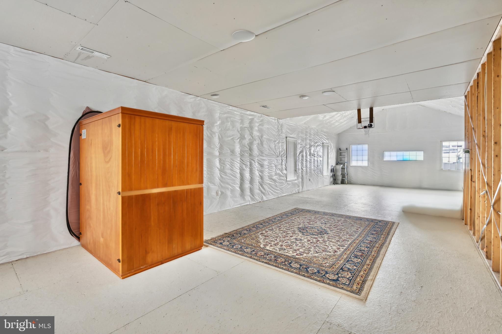 MARLBOROUGH POINT - Residential