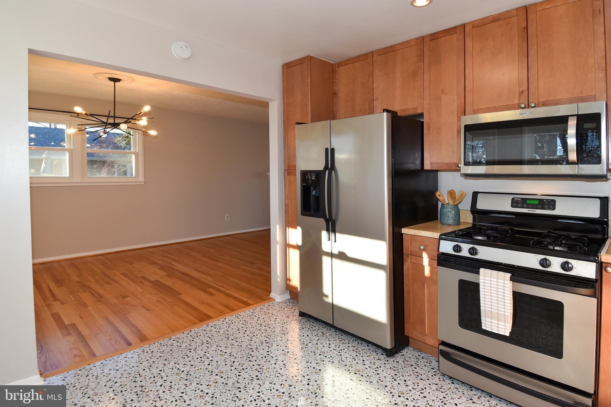 NORTH SPRINGFIELD - Residential Lease