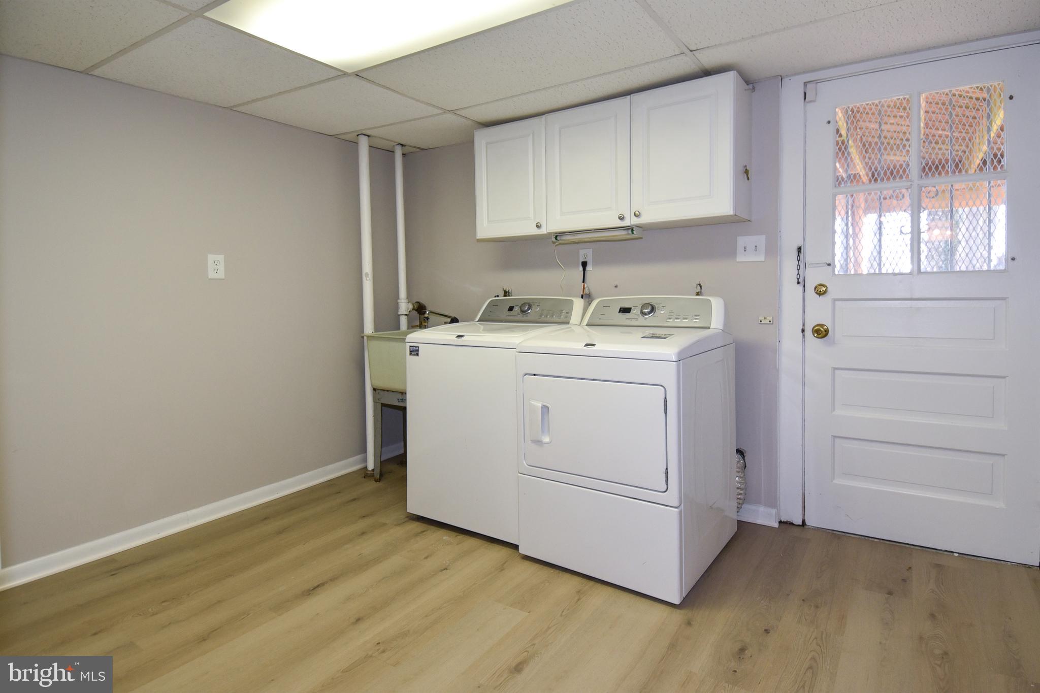 NORTH SPRINGFIELD - Residential Lease