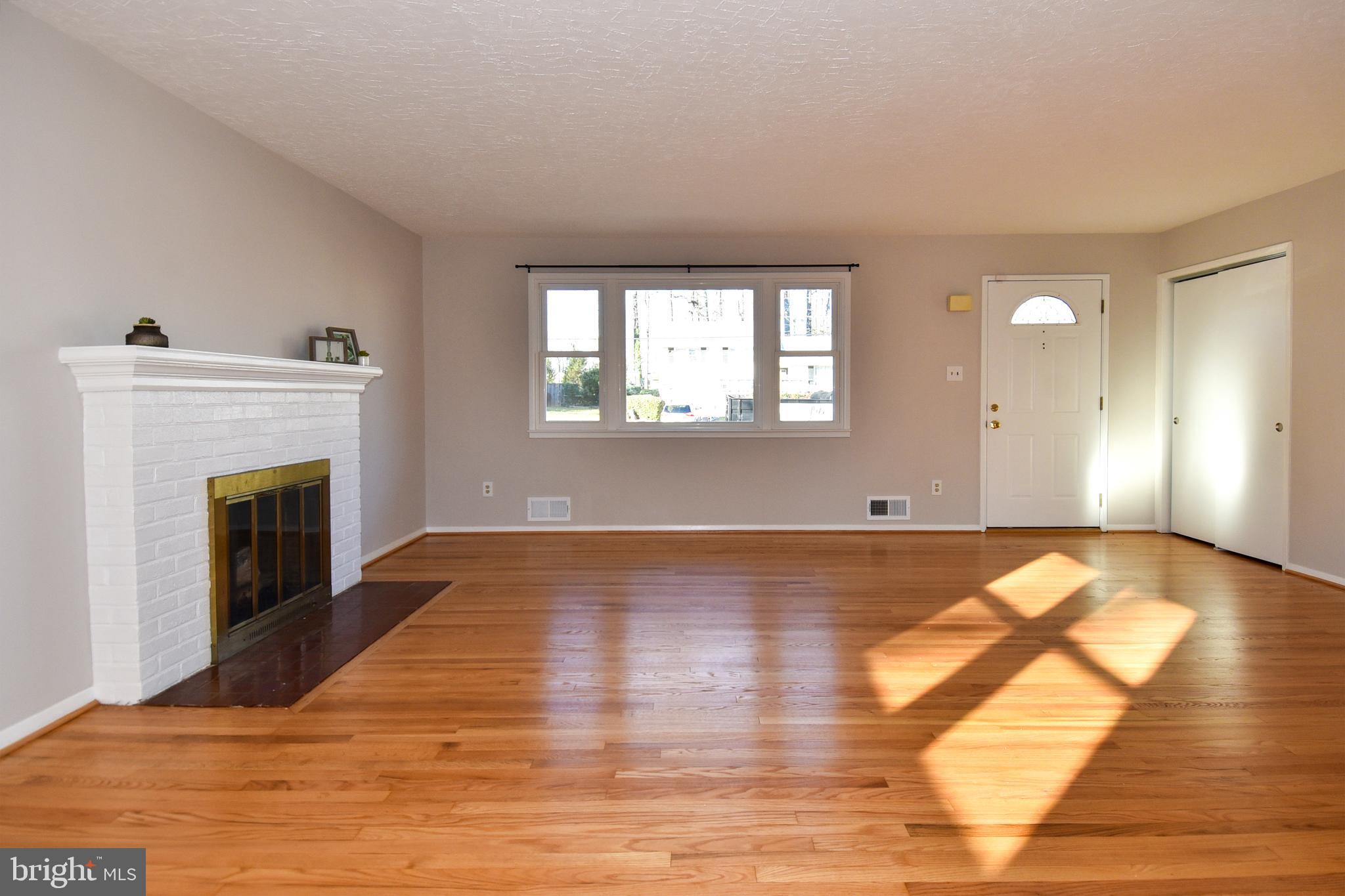 NORTH SPRINGFIELD - Residential Lease