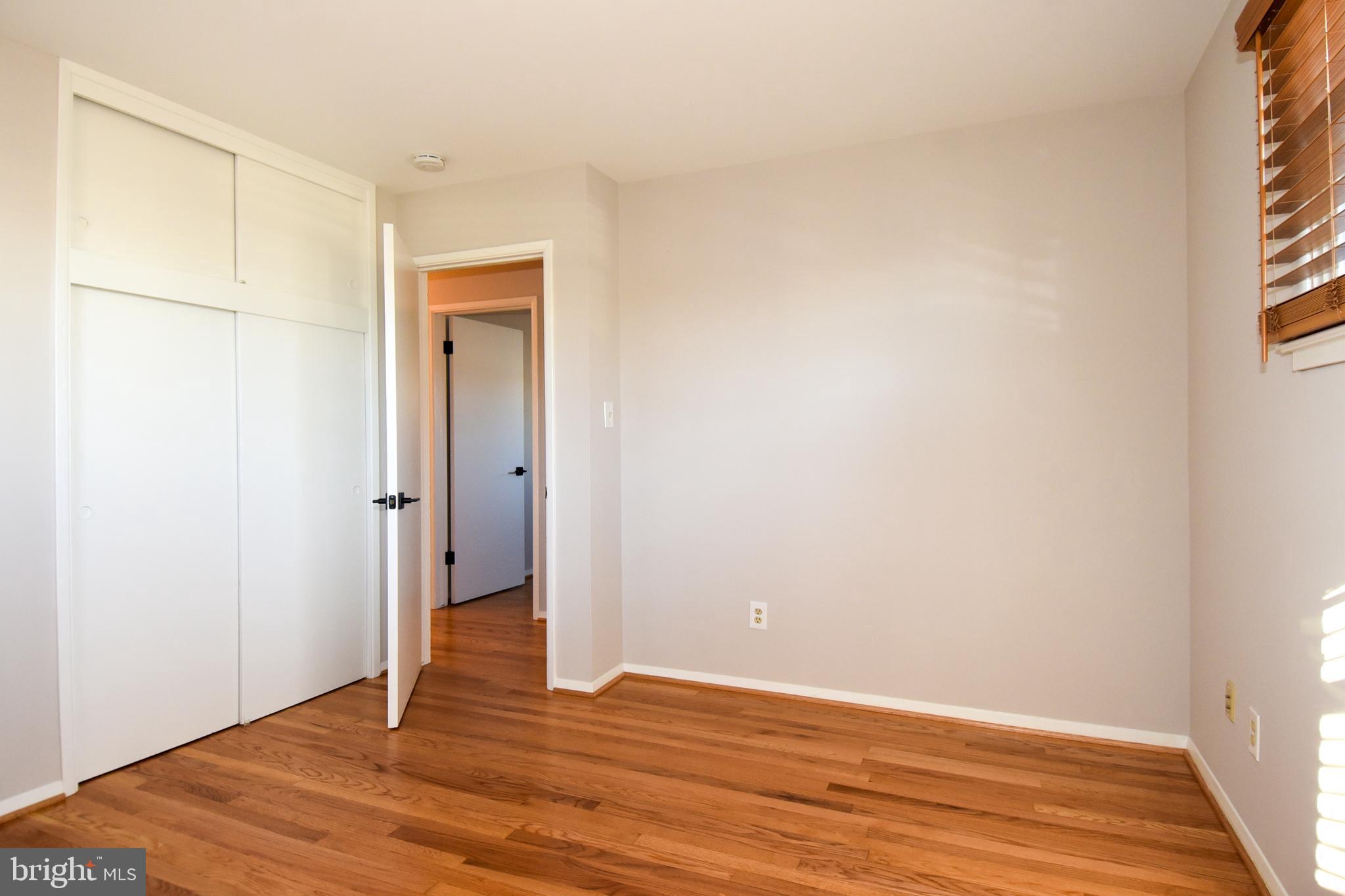 NORTH SPRINGFIELD - Residential Lease