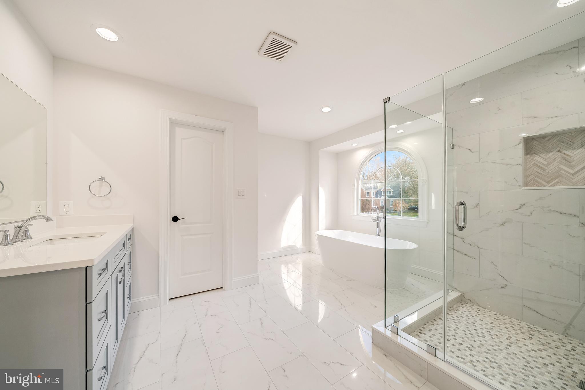 VALE RIDGE ESTATES - Residential