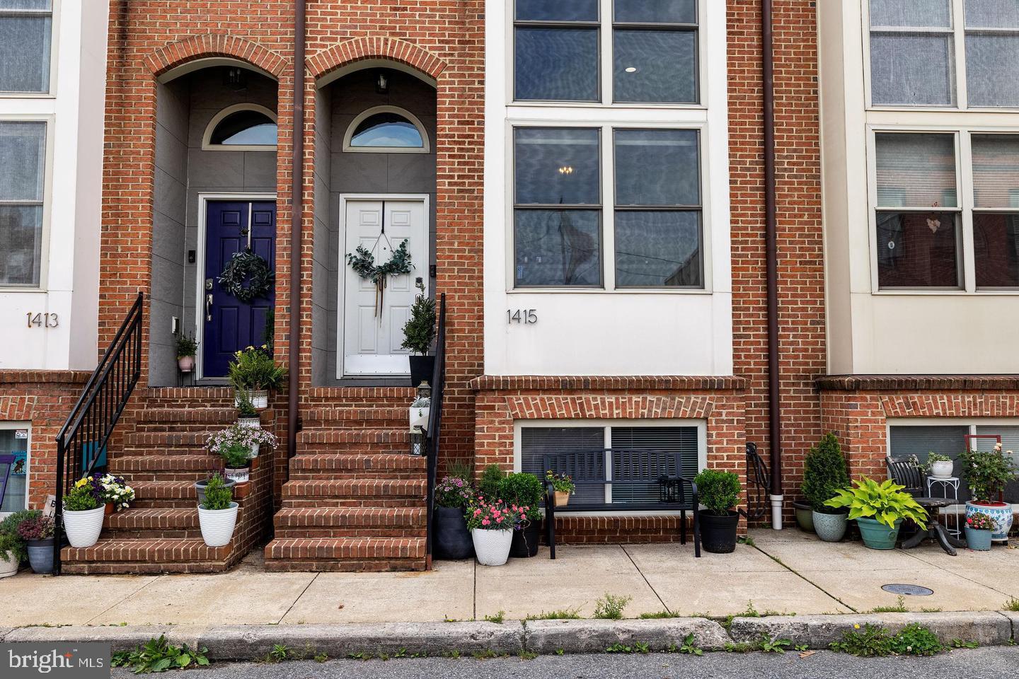 OVERSIZED GARAGE TOWNHOME IN THE HEART OF LOCUST POINT NOW AVAILABLE WITH 2600+ SQ FT. GLISTENING HARDWOODS CASCADE THROUGHOUT. ENJOY CUSTOM CABINETRY, GRANITE COUNTERTOPS, SS APPLIANCE PACKAGE IN DESIGNER CHEF'S KITCHEN. TONS OF NATURAL LIGHT. FINISHED LOWER LEVEL. HIGH CEILINGS. TONS OF STORAGE. WALK-IN SHOWERS. WALK-IN CLOSETS. SPACIOUS 3 BEDROOMS WITH 3.5 BATHROOMS. EXPANSIVE ROOF DECK FOR ENTERTAINING WITH INCREDIBLE VIEWS. CLOSE PROXIMITY TO RETAIL SHOPPING, LOCAL DINING, INNER HARBOR, STADIUMS, AND ALL MAJOR HIGHWAYS. SCHEDULE A PRIVATE TOUR TODAY.