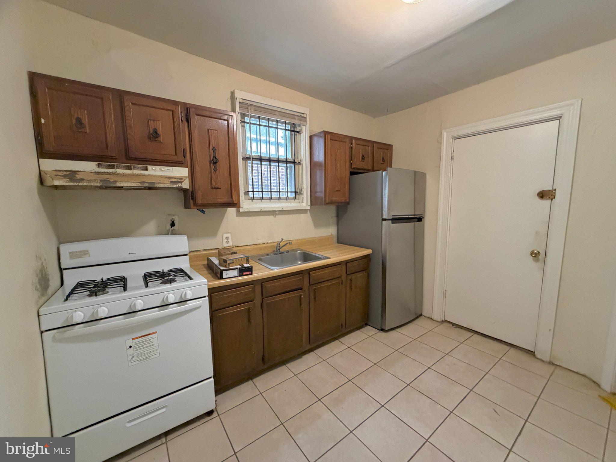 POWELTON VILLAGE - Residential