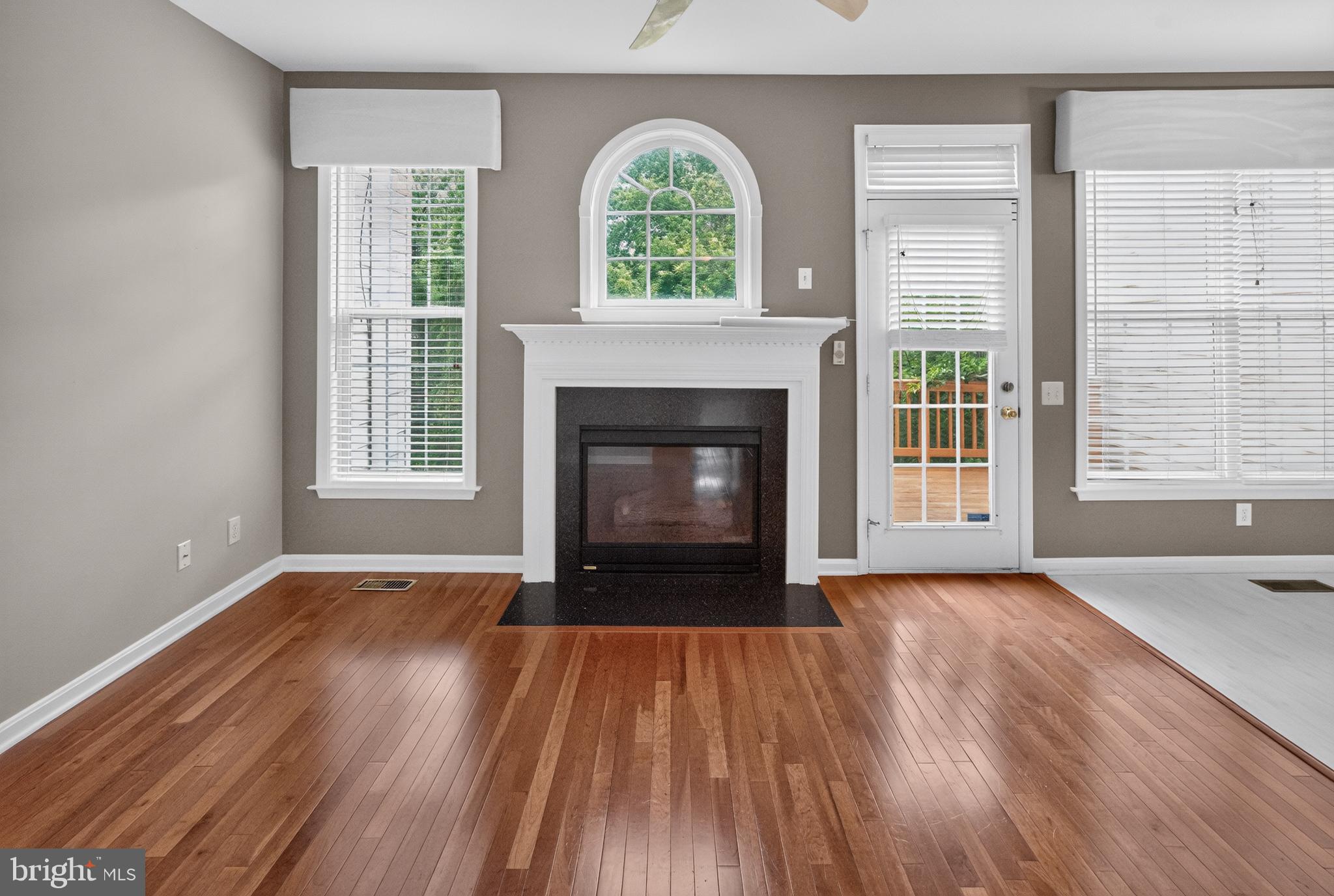 DOYLESTOWN STATION - Residential