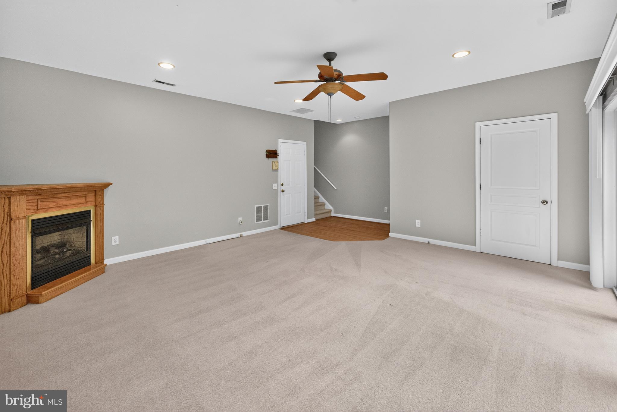 DOYLESTOWN STATION - Residential