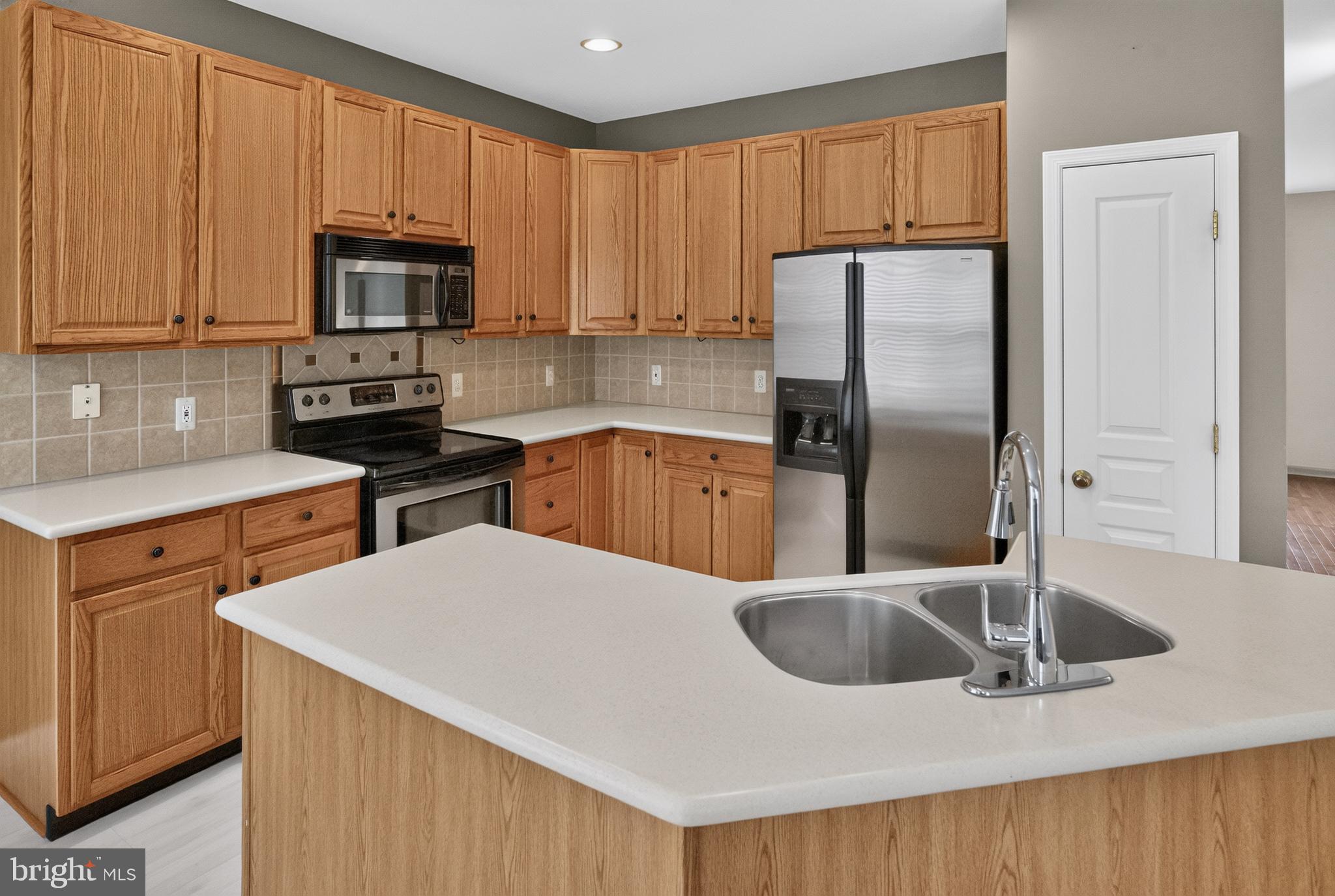 DOYLESTOWN STATION - Residential