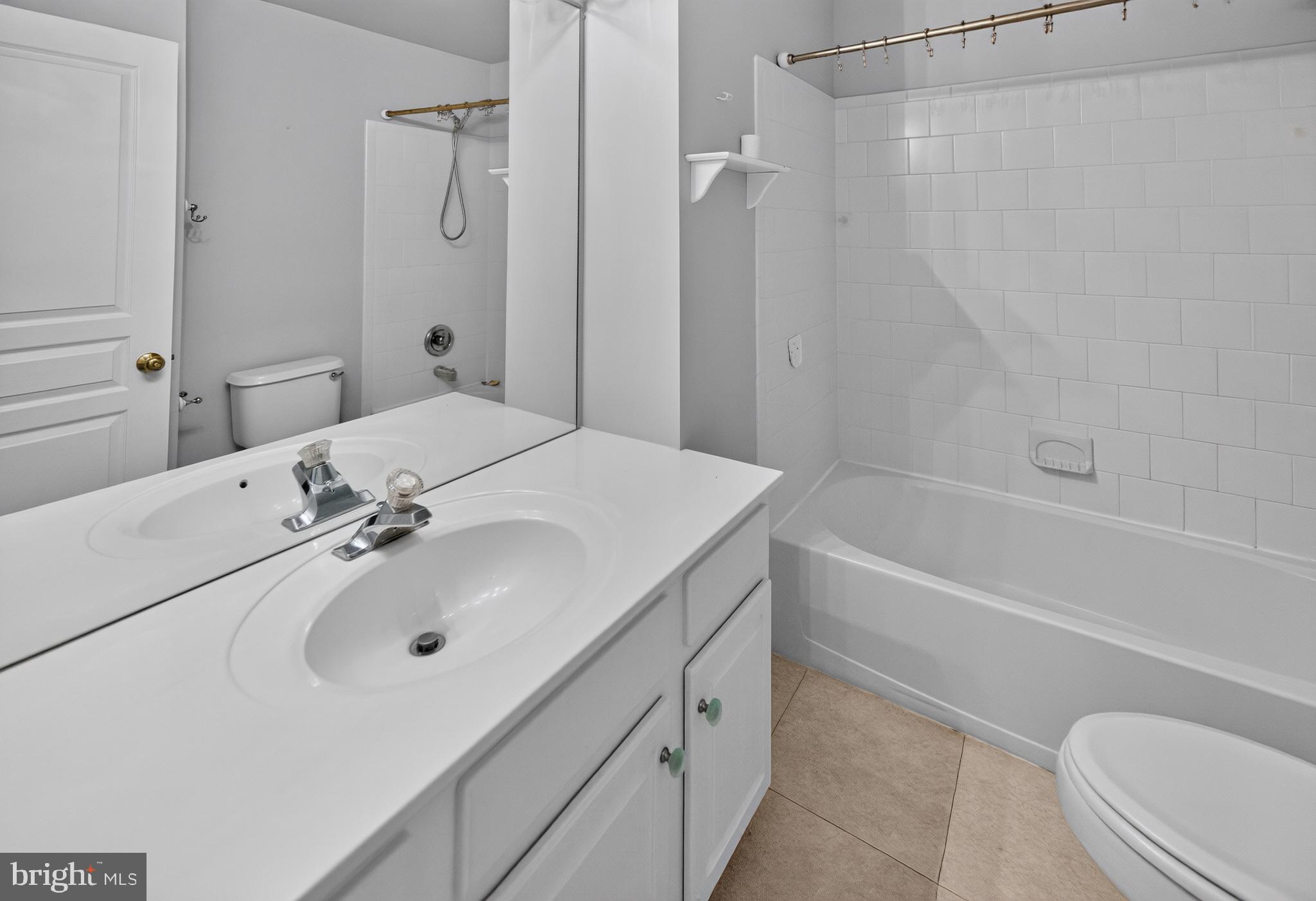 DOYLESTOWN STATION - Residential