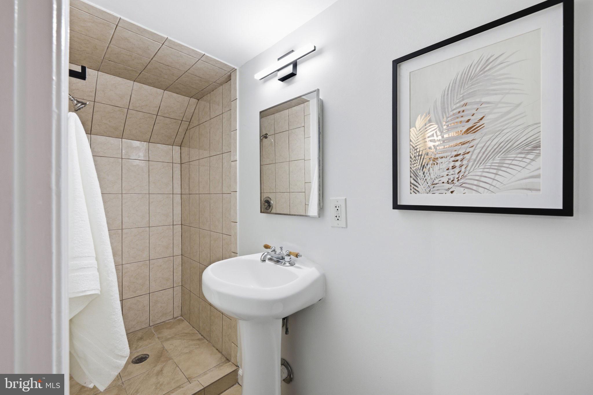 TWINBROOK - Residential
