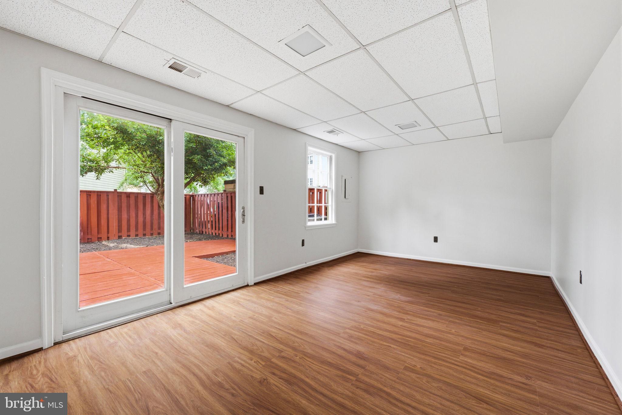 TWINBROOK - Residential