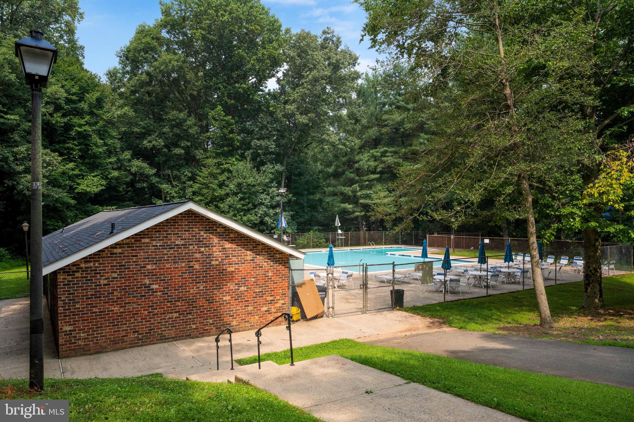 TWINBROOK - Residential