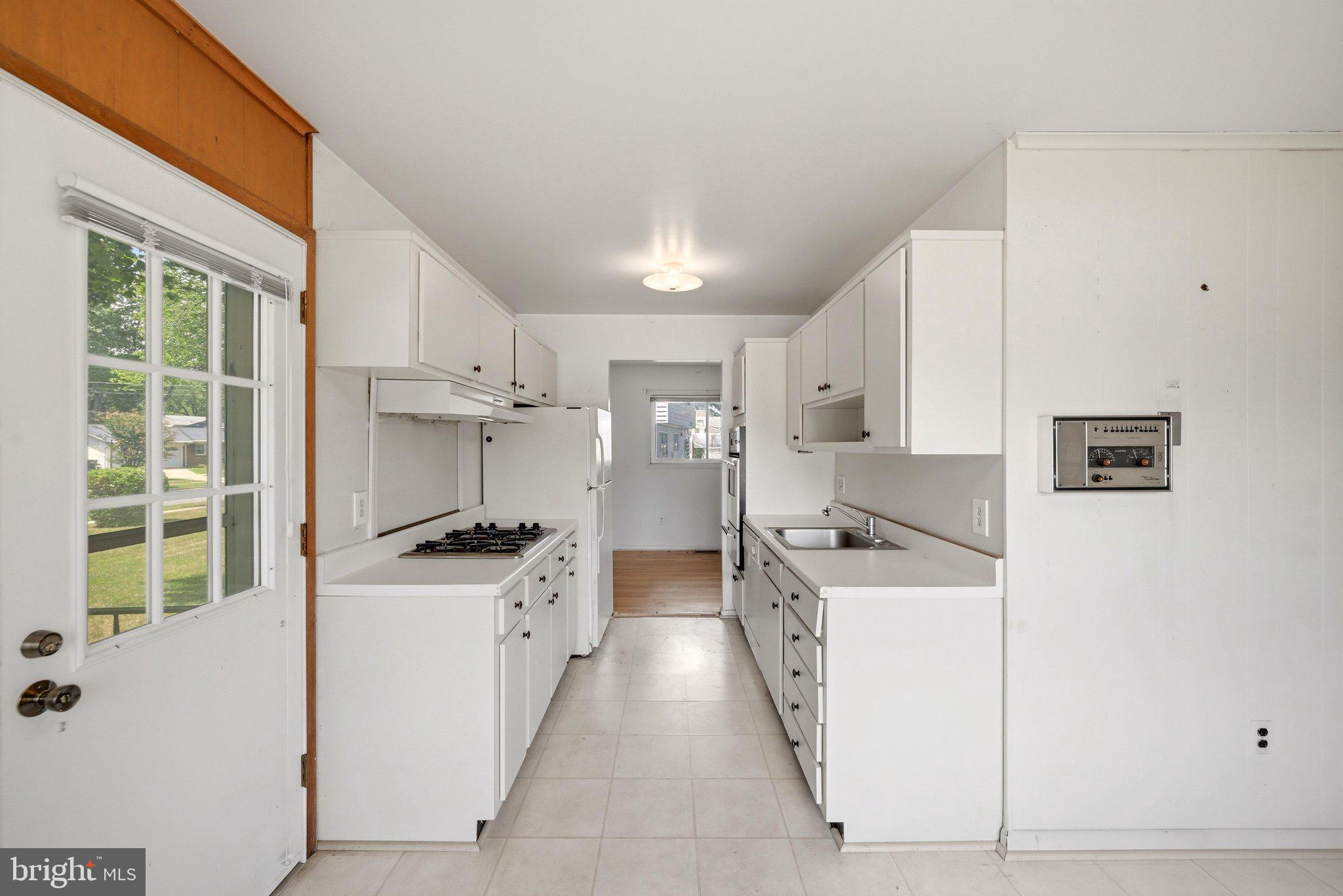 MONTICELLO WOODS - Residential