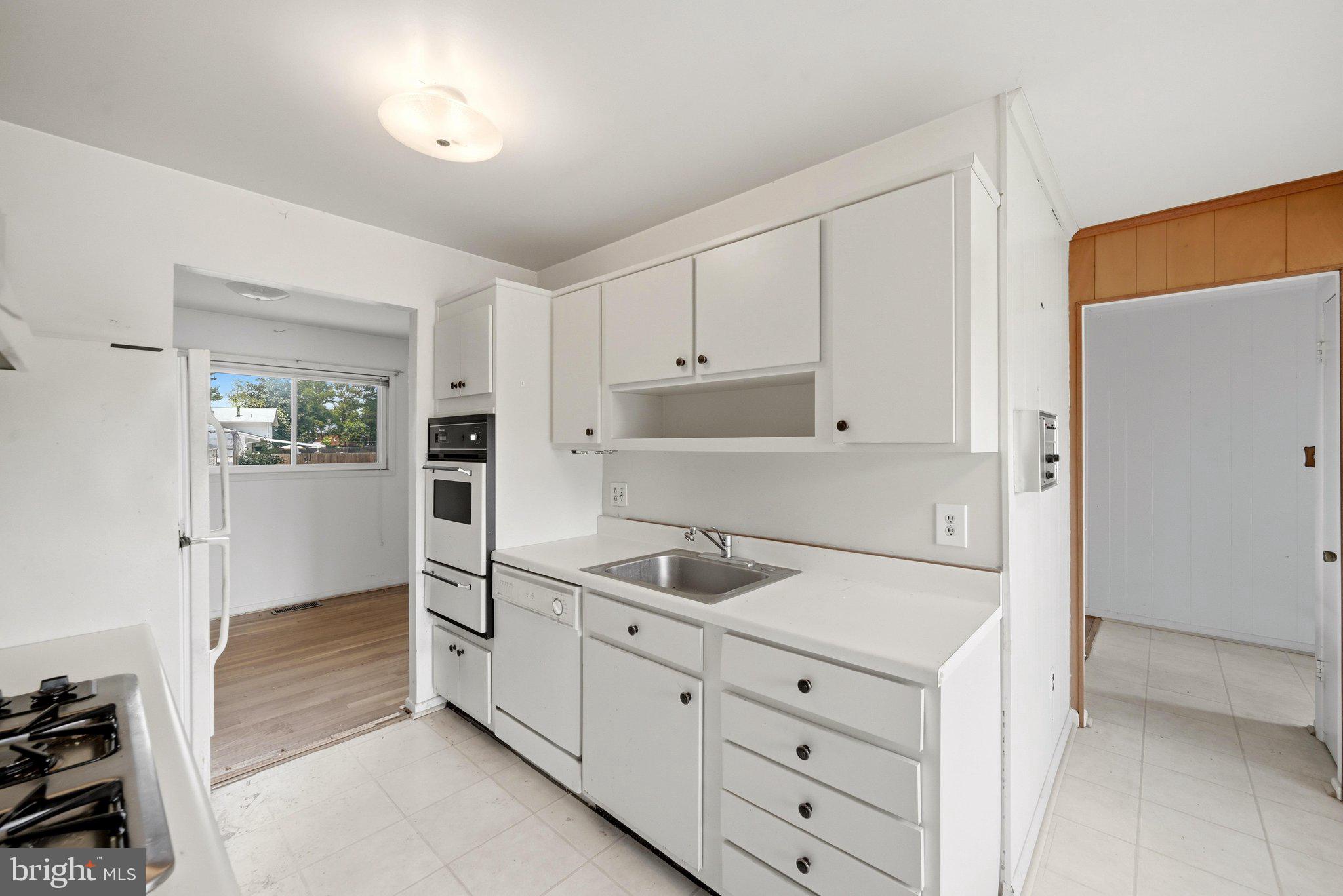 MONTICELLO WOODS - Residential