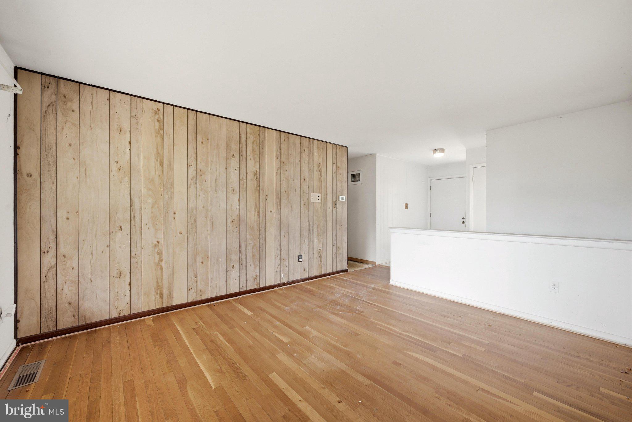 MONTICELLO WOODS - Residential