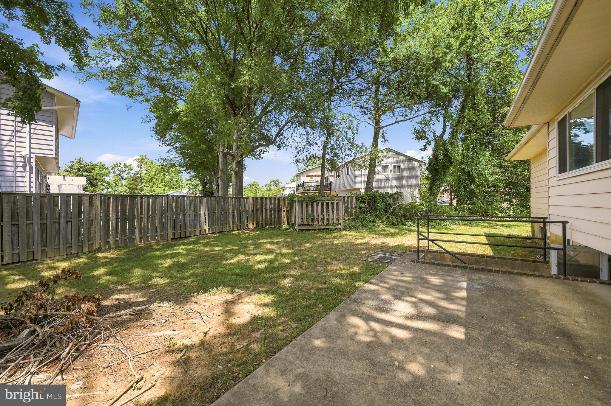 MONTICELLO WOODS - Residential