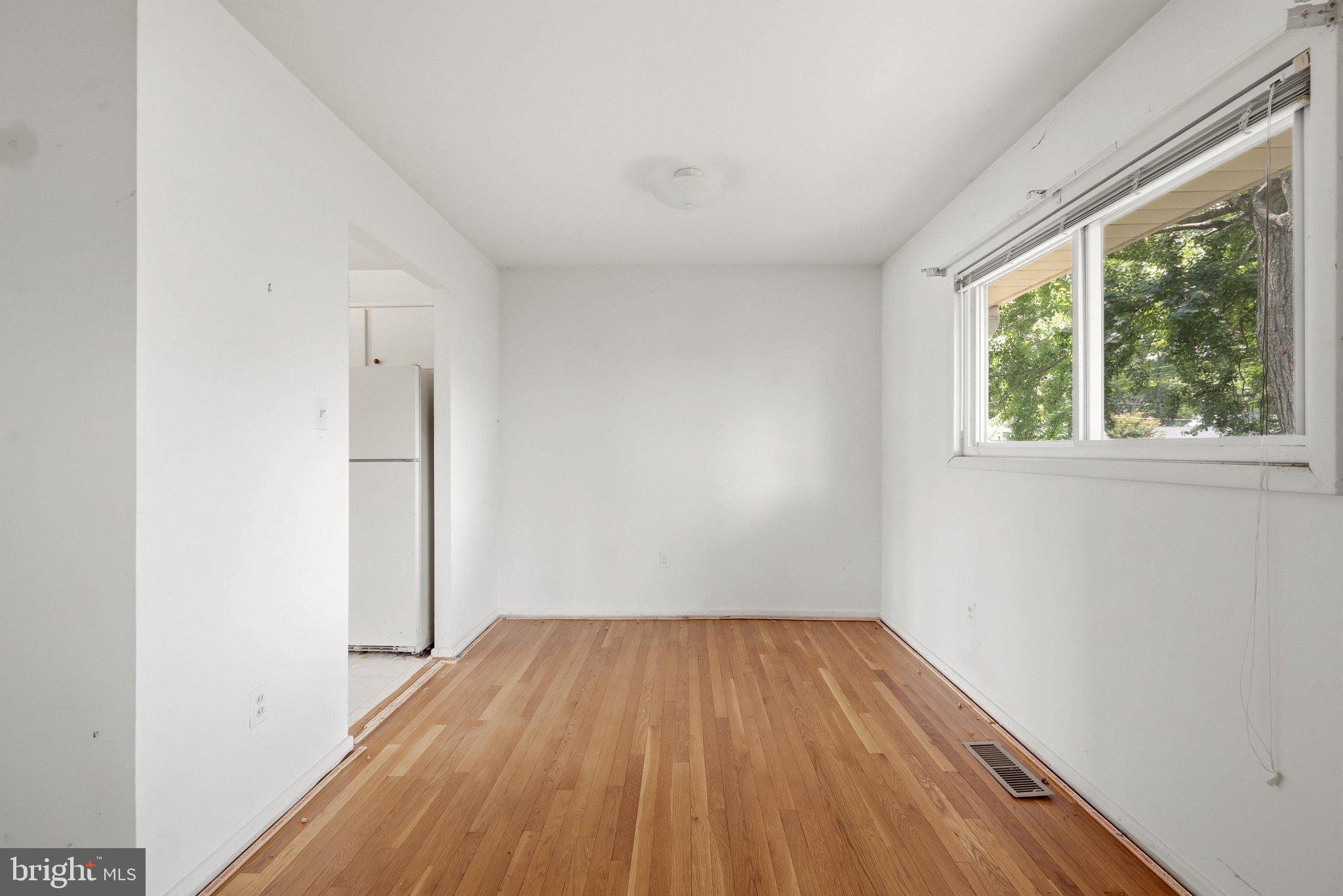 MONTICELLO WOODS - Residential