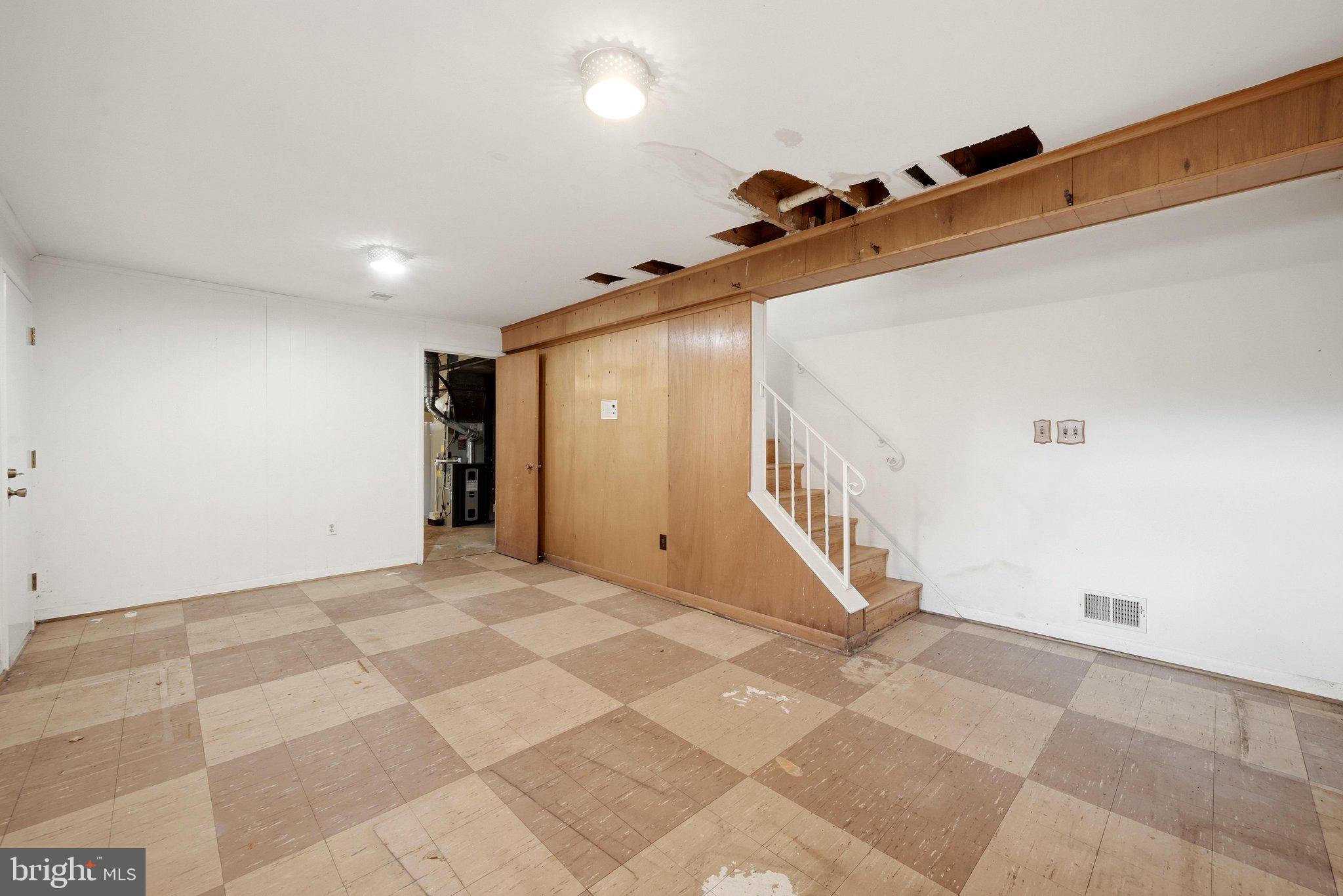 MONTICELLO WOODS - Residential